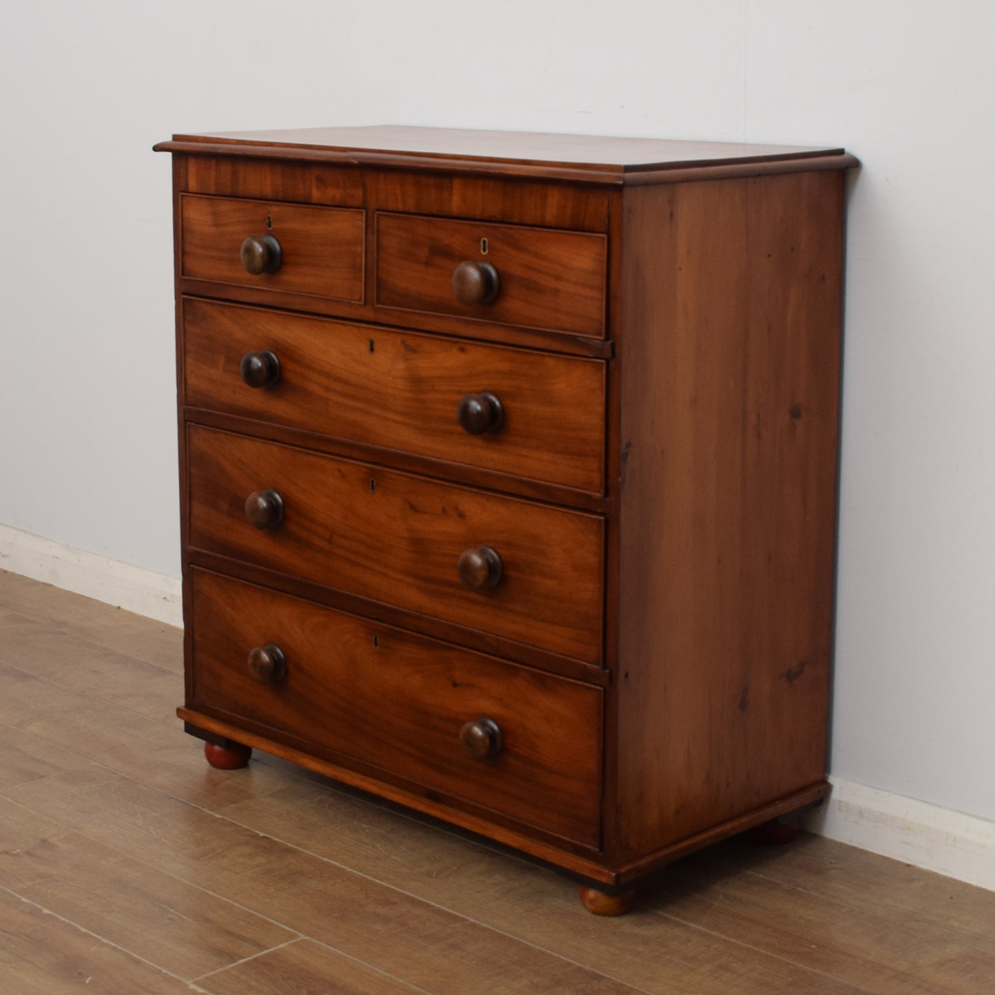 Victorian Chest of Drawers