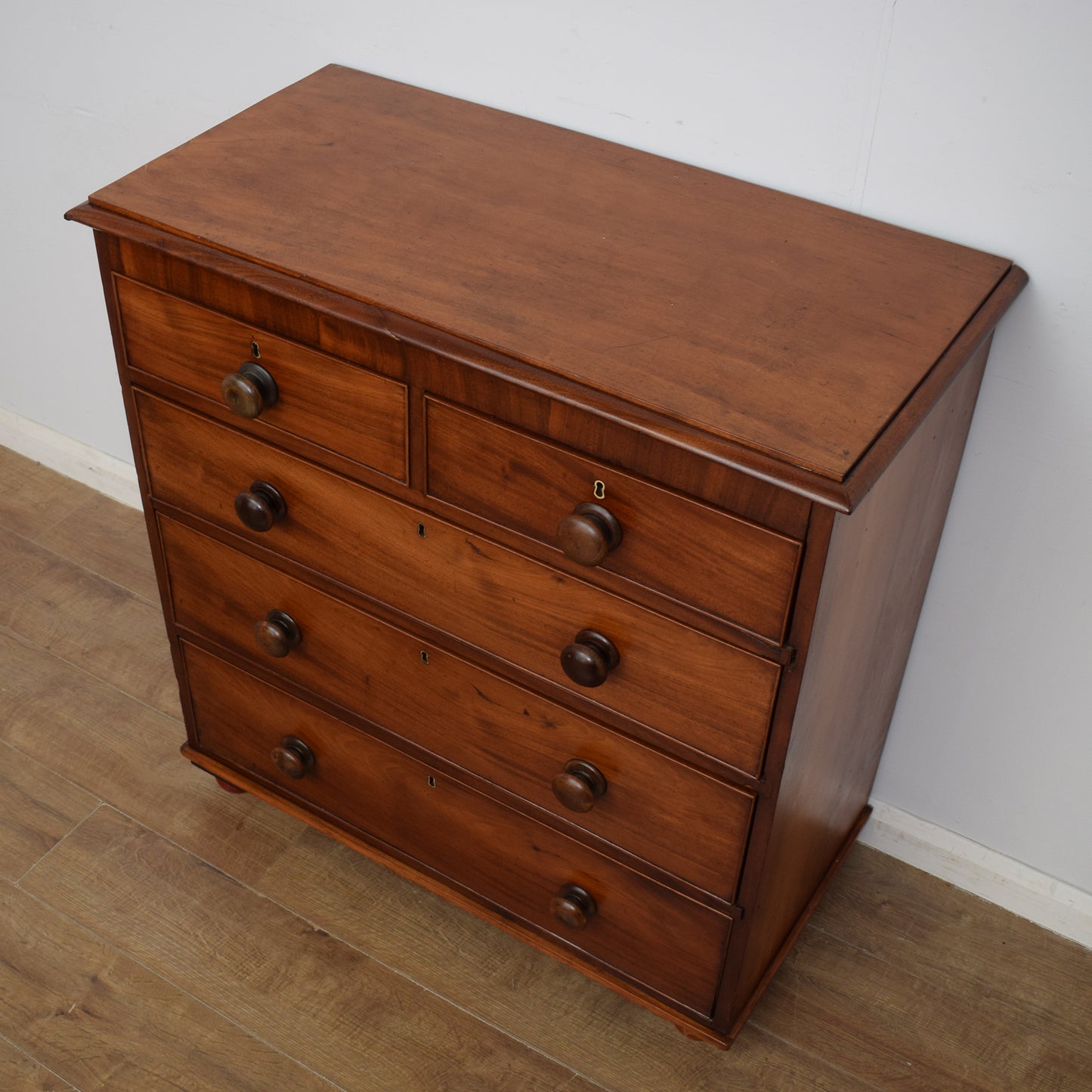 Victorian Chest of Drawers