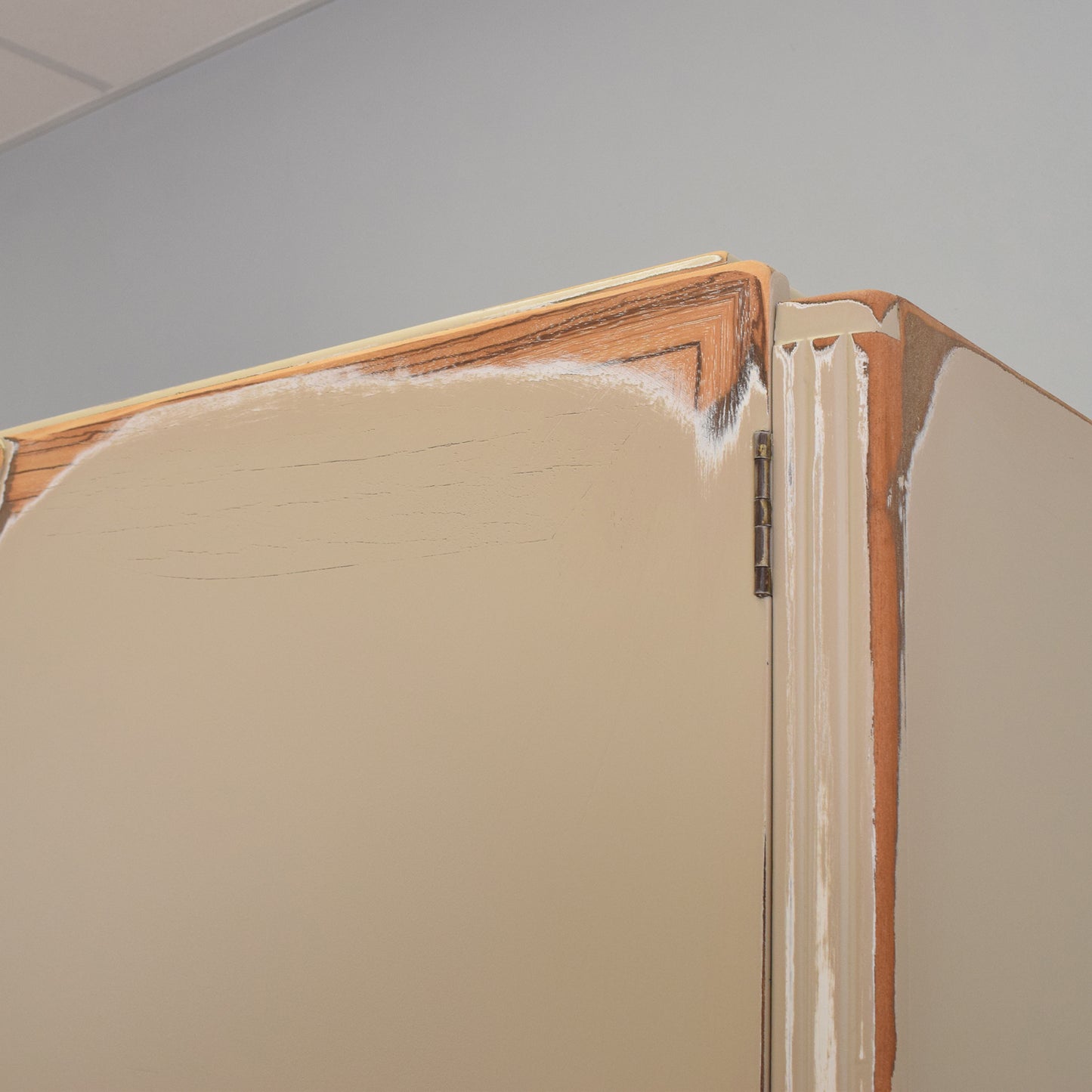 'Shabby' Double Wardrobe