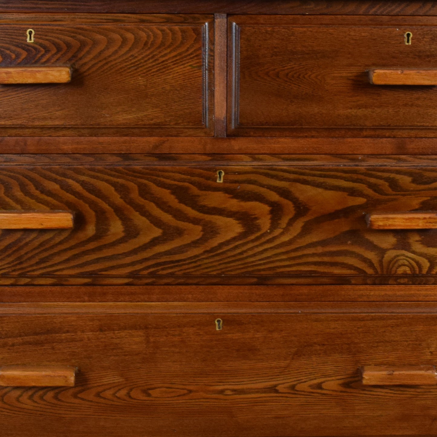 Rustic Oak Chest of Drawers