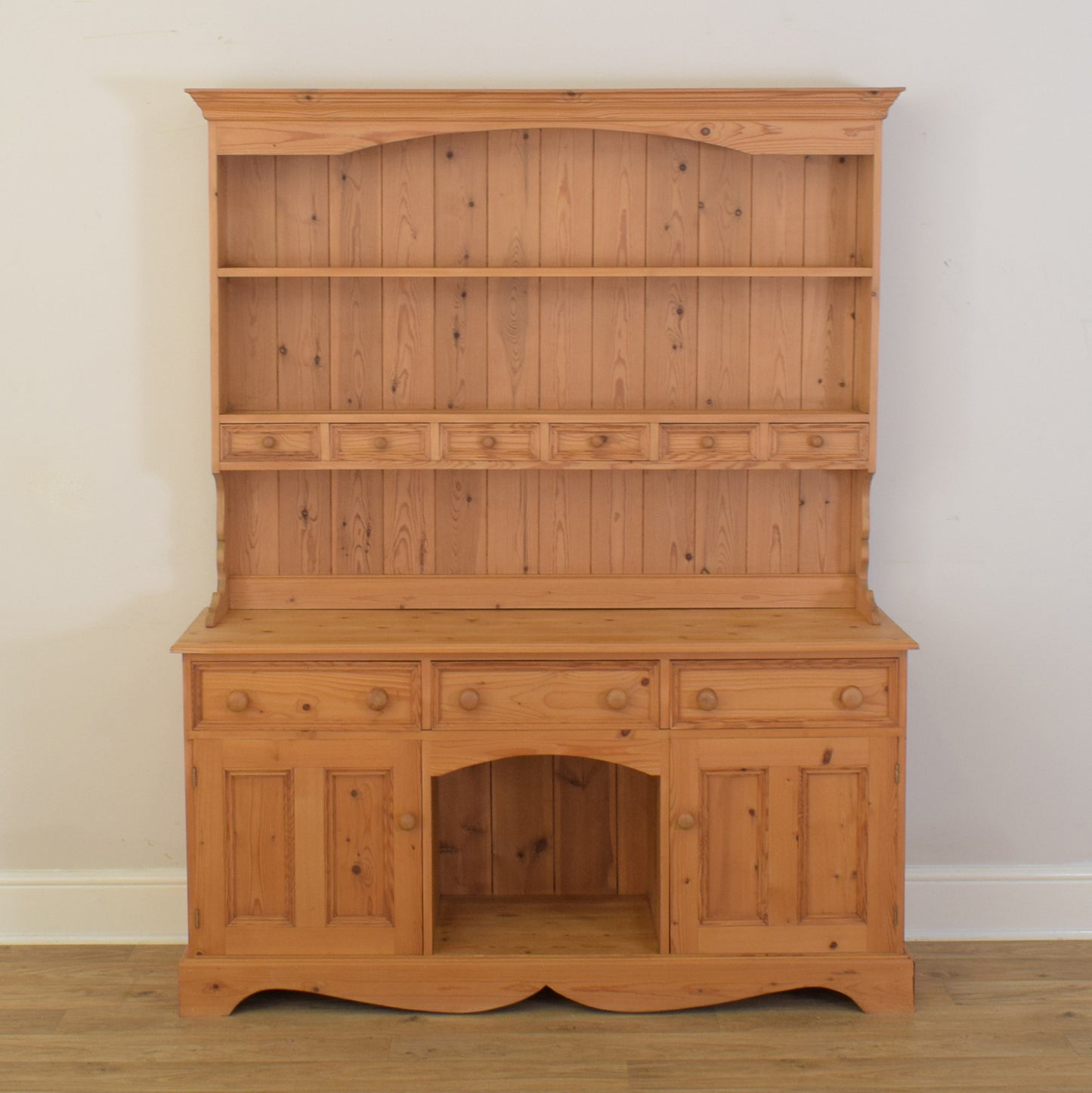 Pine Dresser