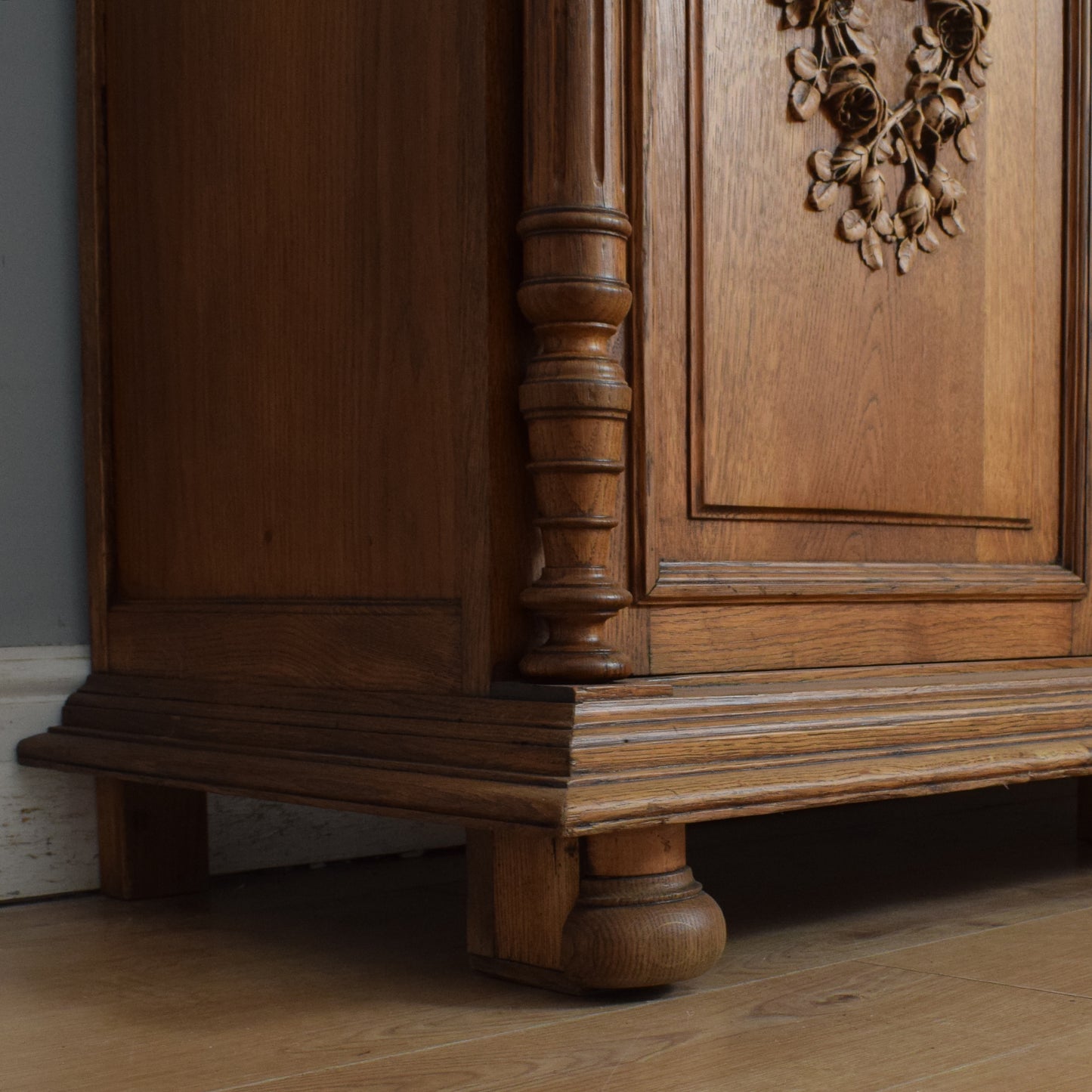 Large Carved French Buffet and Hutch