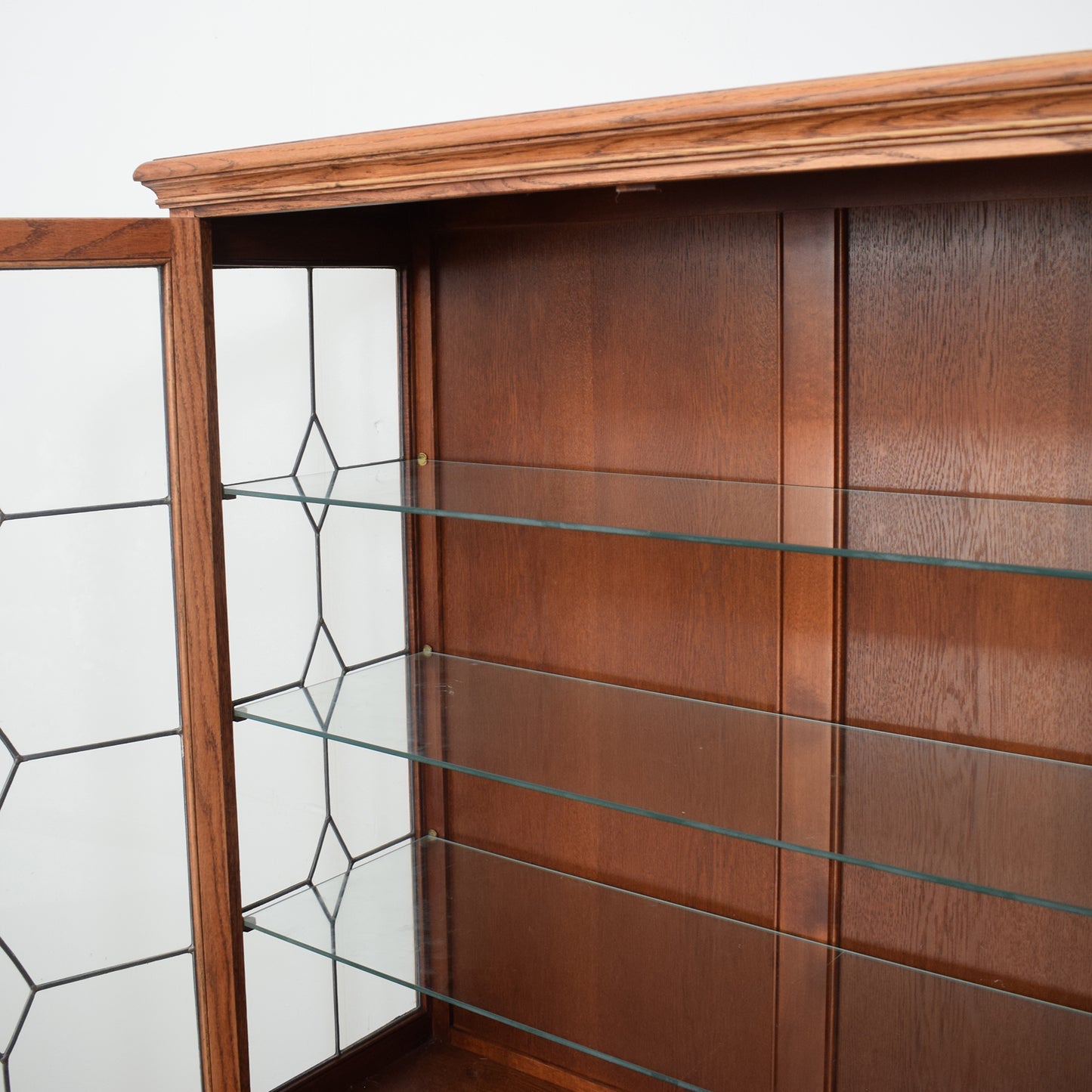 Old Charm Display Cabinet