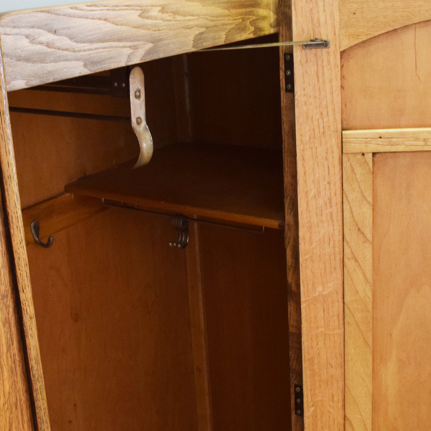 Art-Deco Style Hallrobe