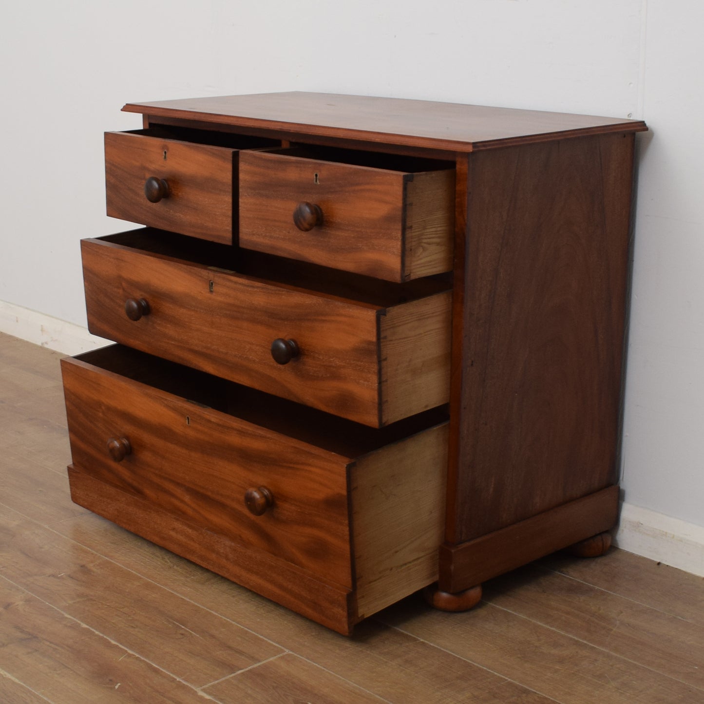 Victorian Mahogany Chest of Drawers