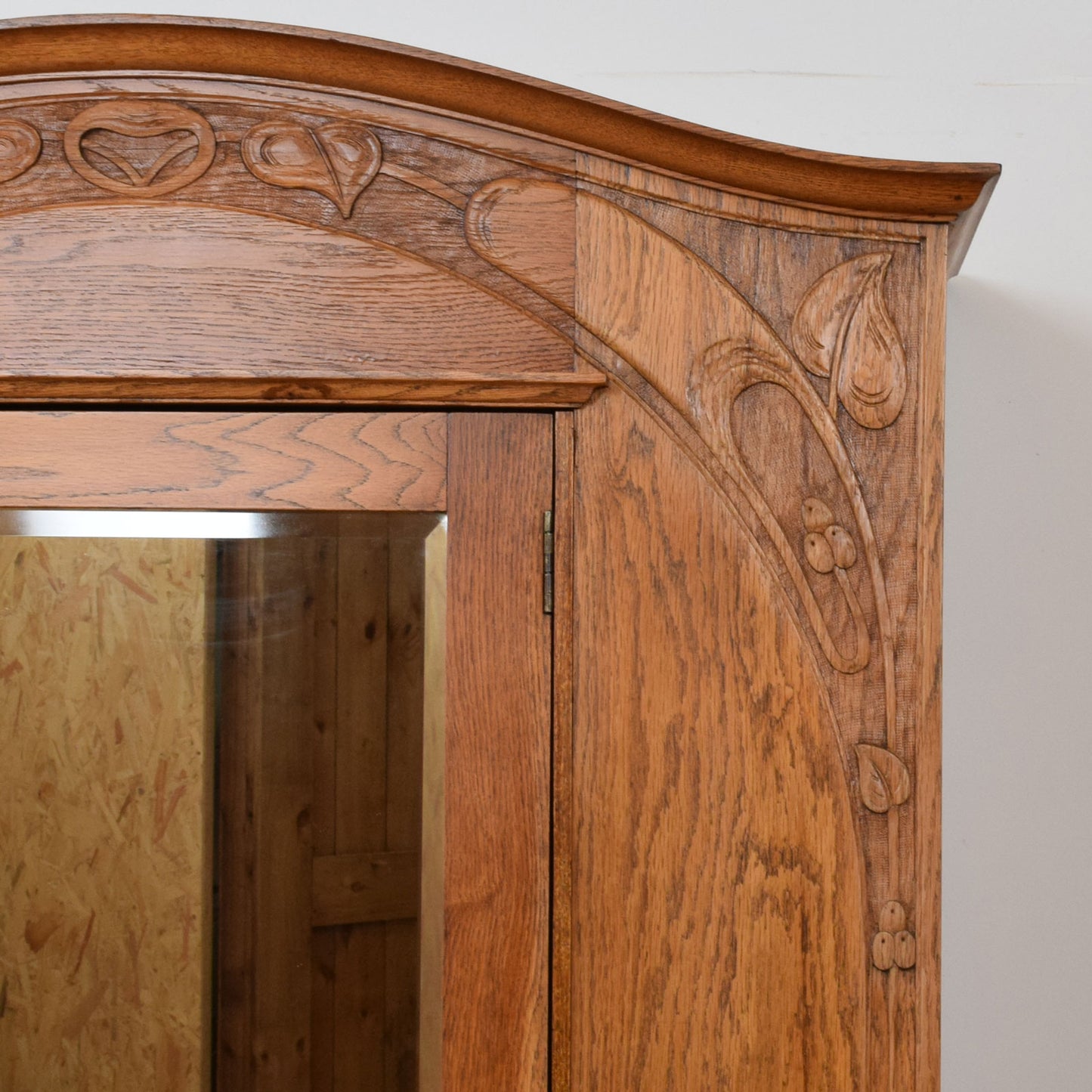 Oak Hallrobe