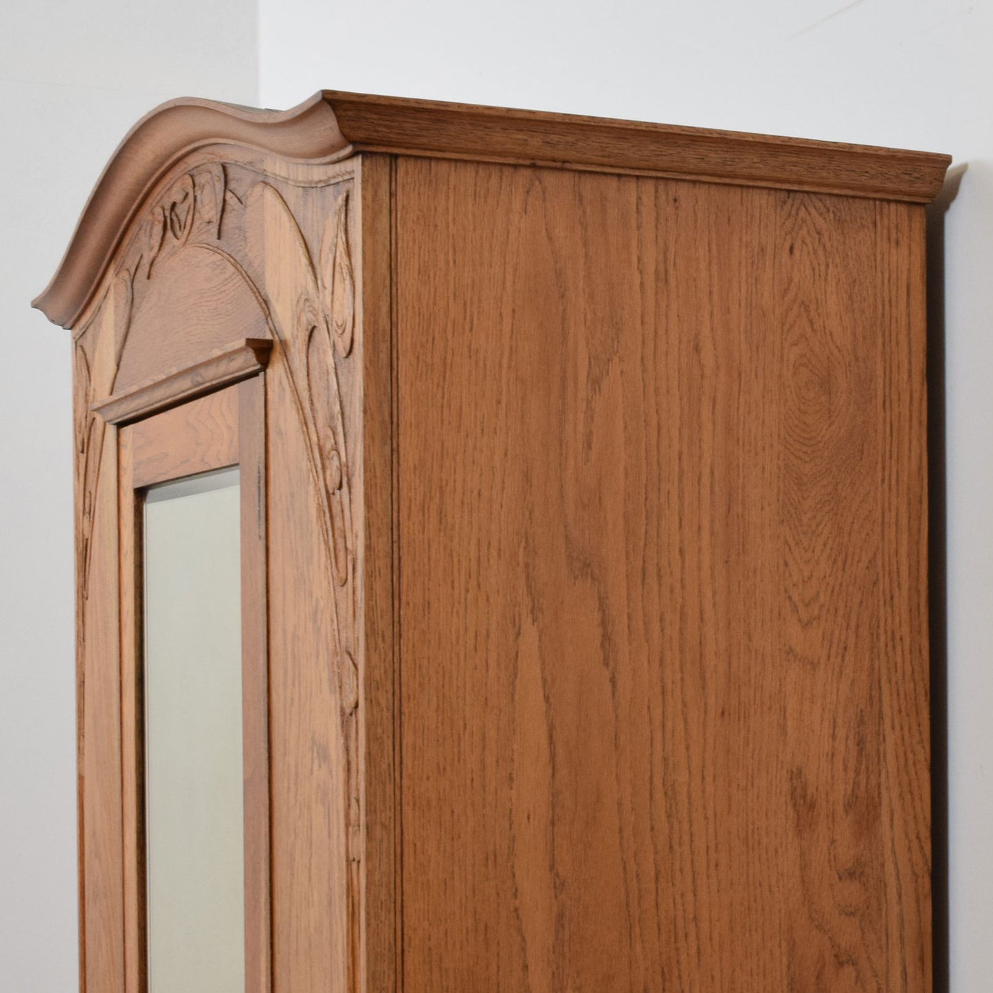 Oak Hallrobe