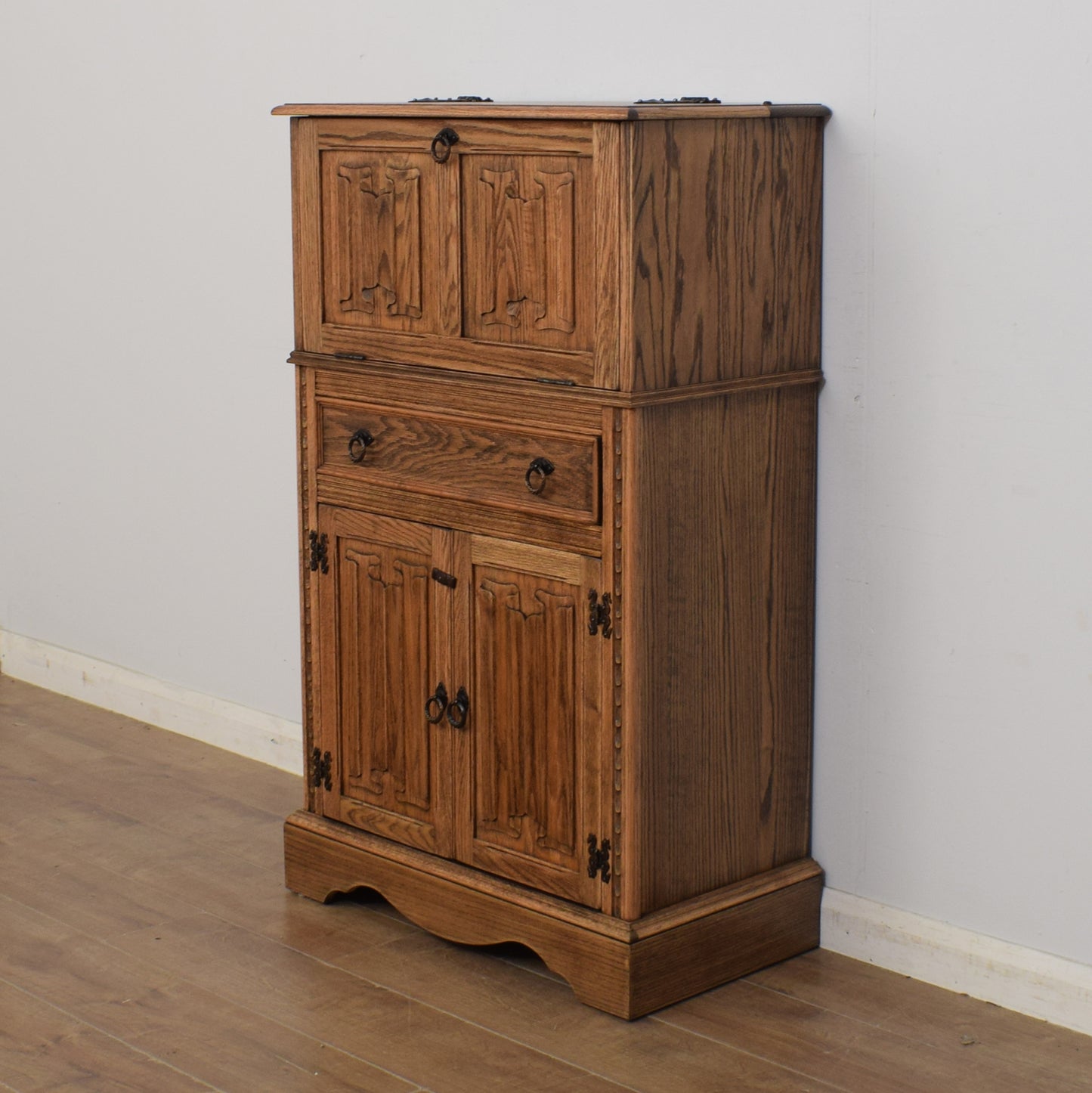 Jaycee Drinks Cabinet