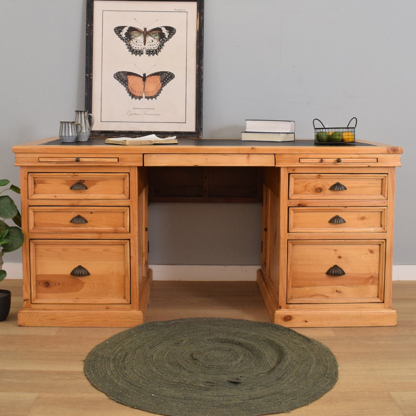 Large Pine Desk