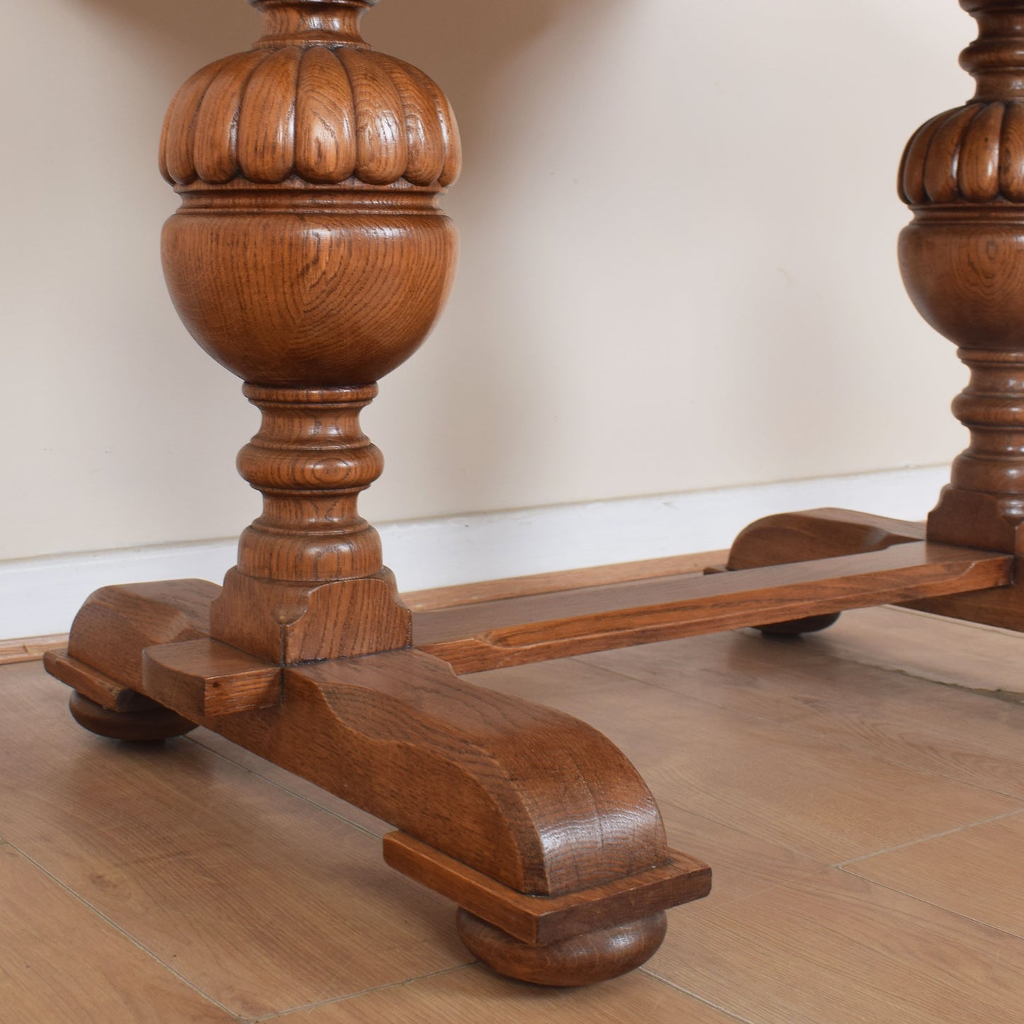 Oak Draw-leaf Dining Table & Four Chairs