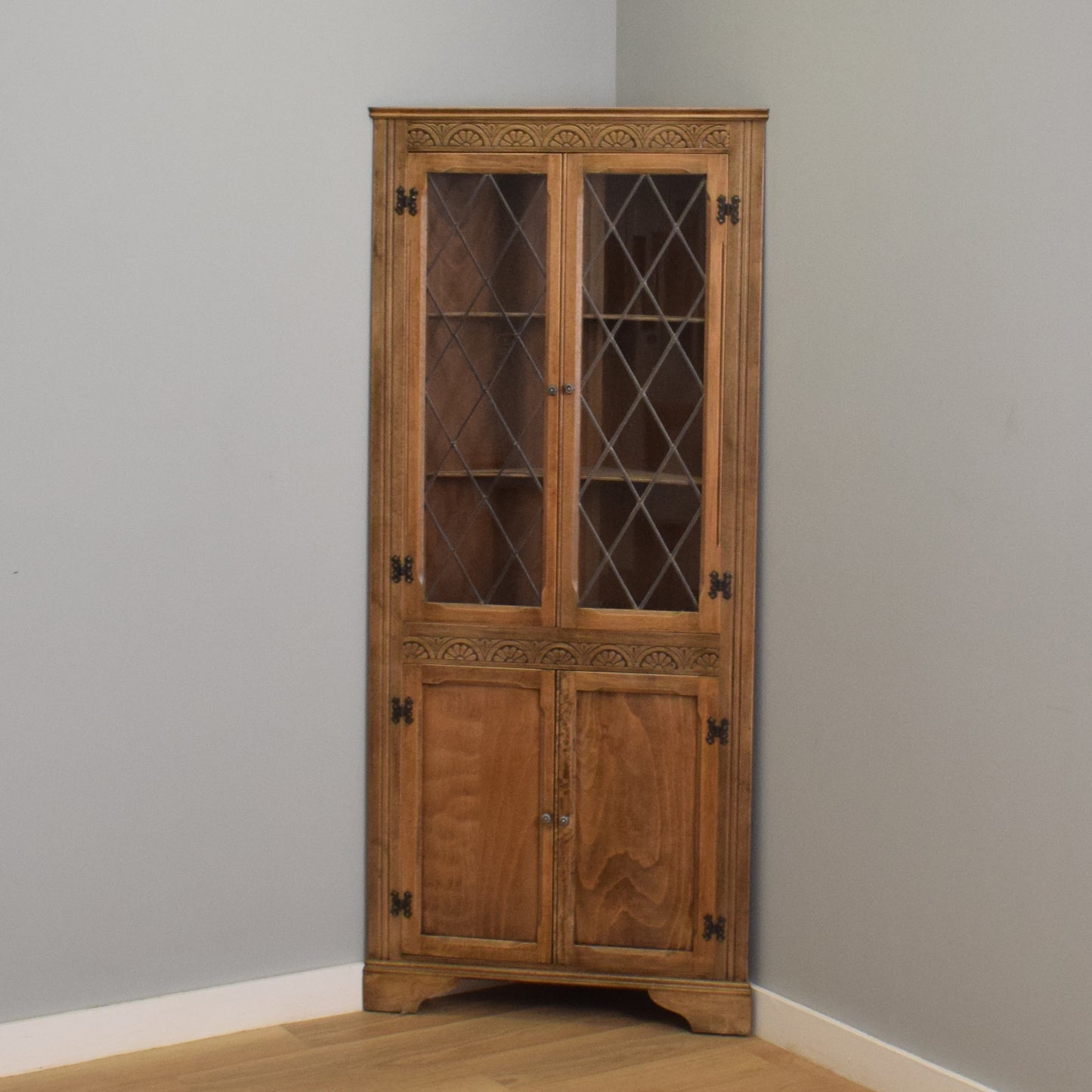 Oak Veneer Corner Unit