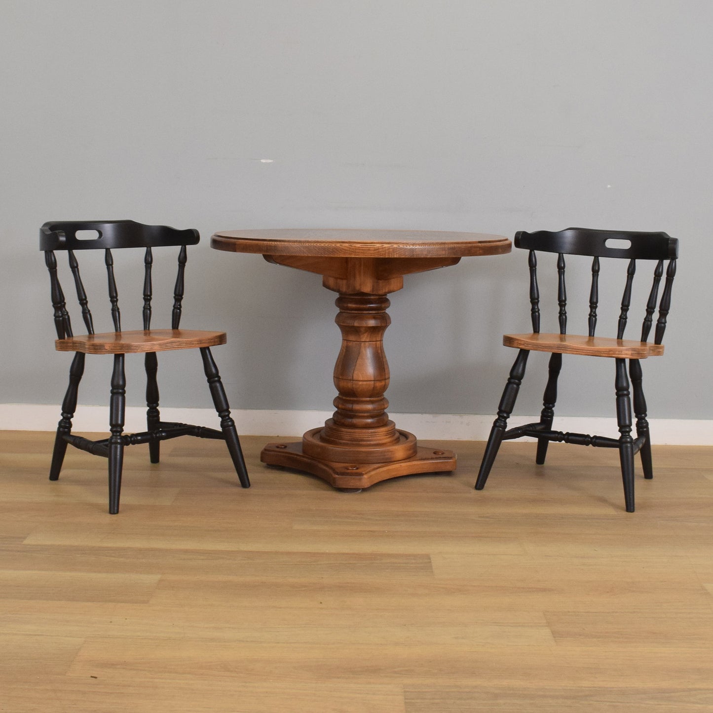 Pedestal Table and Three Chairs