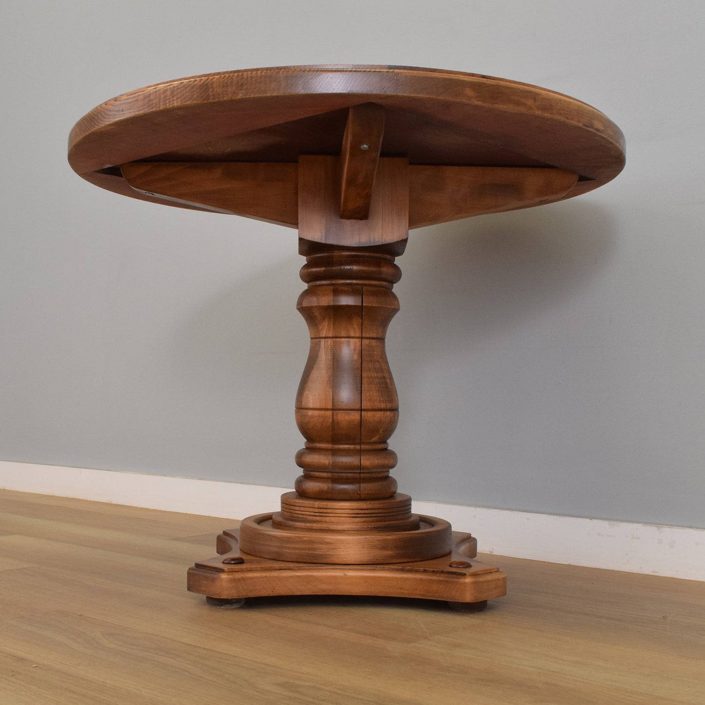 Pedestal Table and Three Chairs