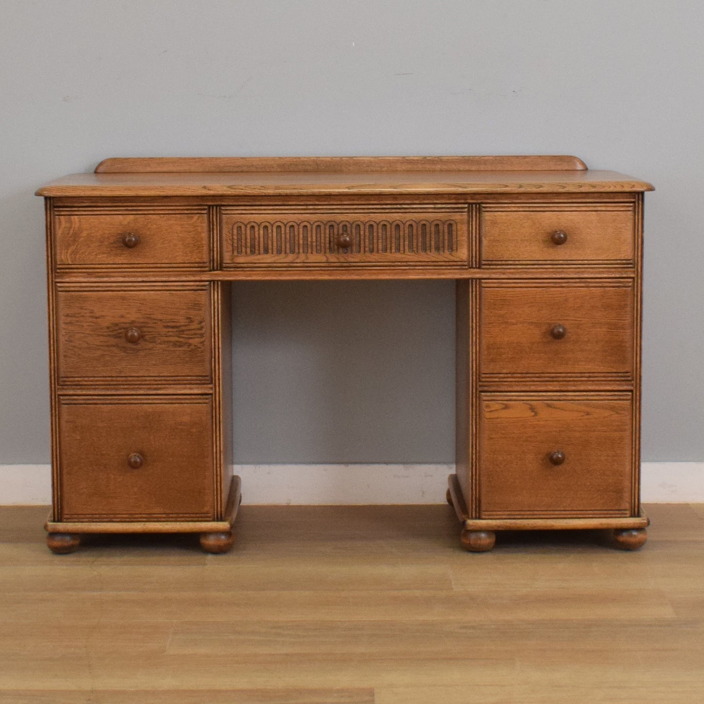 Priory-Style Dressing Table