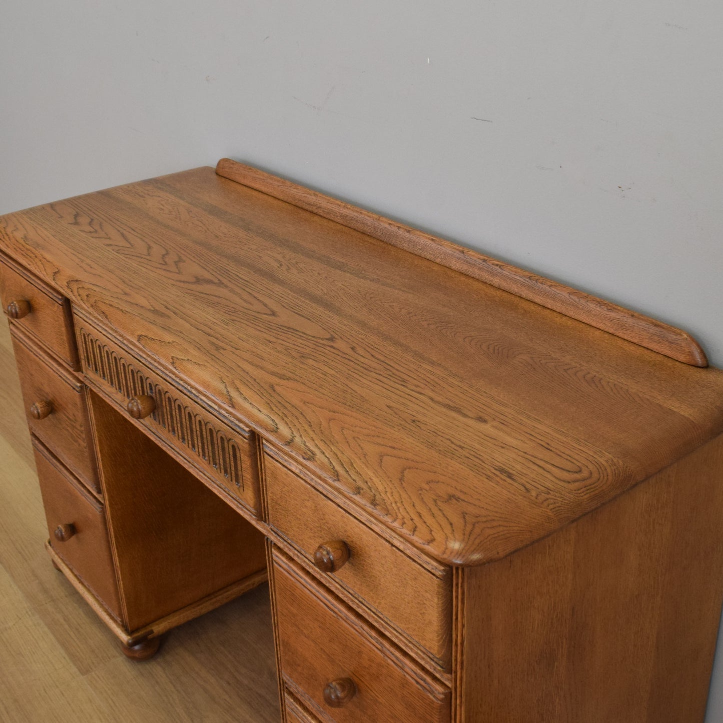Priory-Style Dressing Table