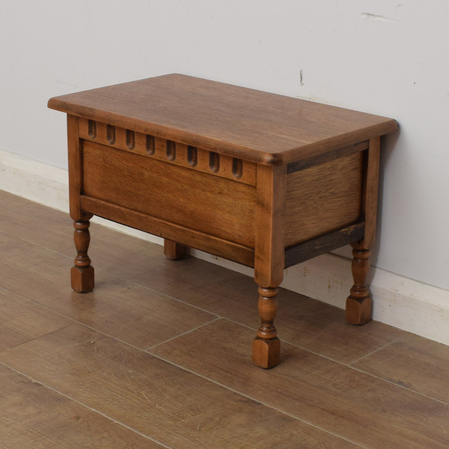 Petite Oak Storage Box