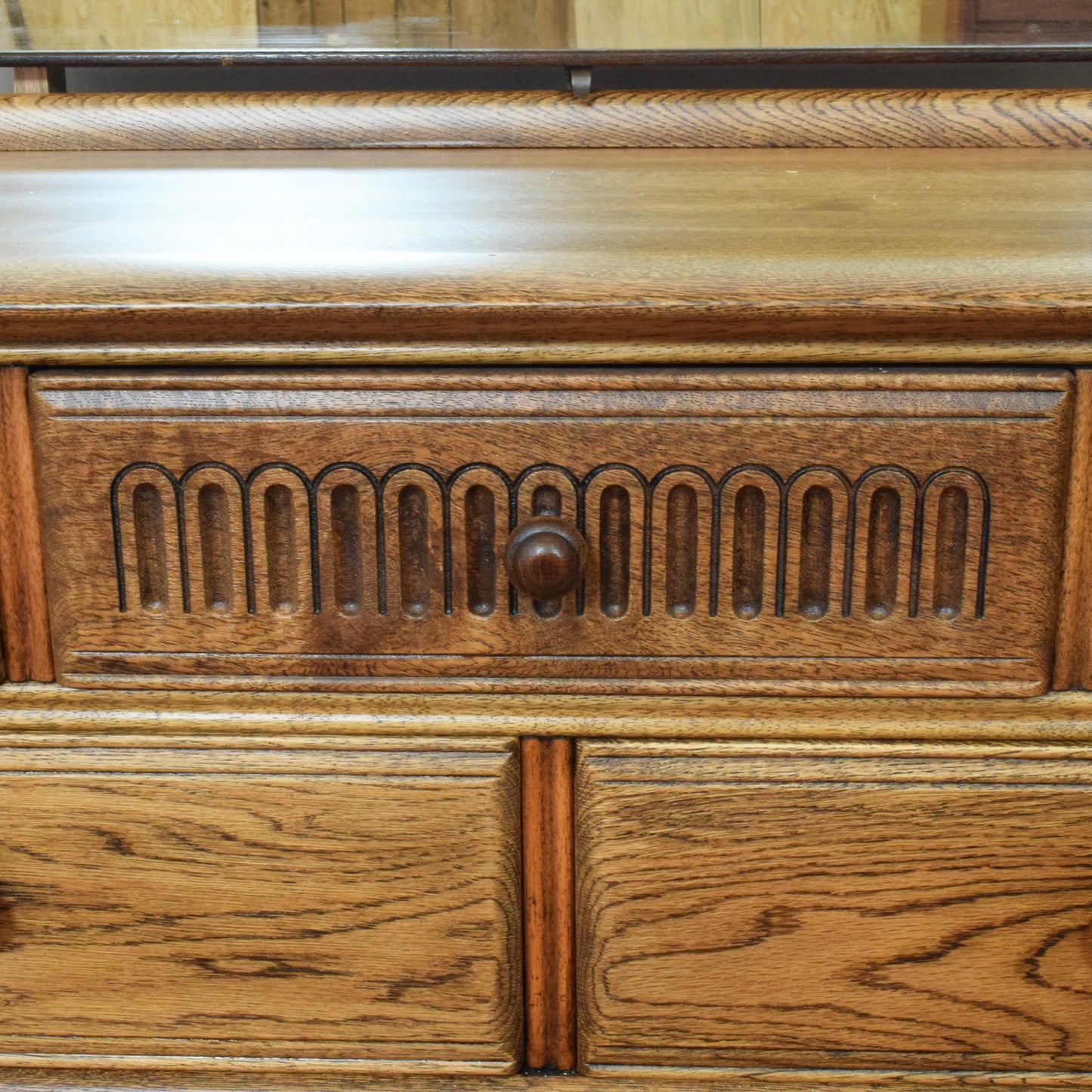 Priory Dressing Table