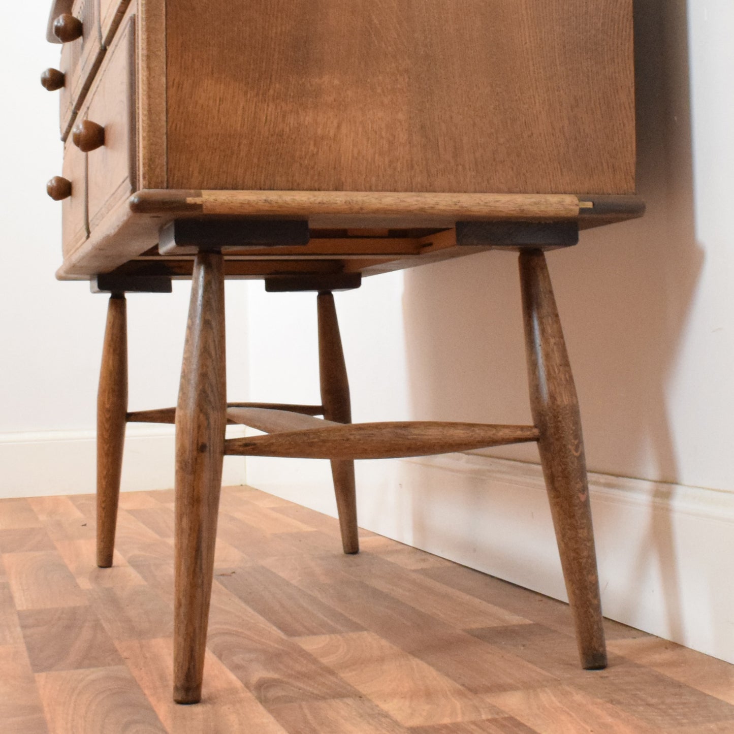 Priory Dressing Table
