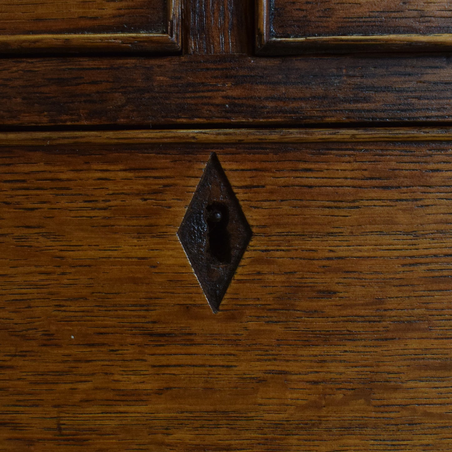 Large Oak Chest of Drawers