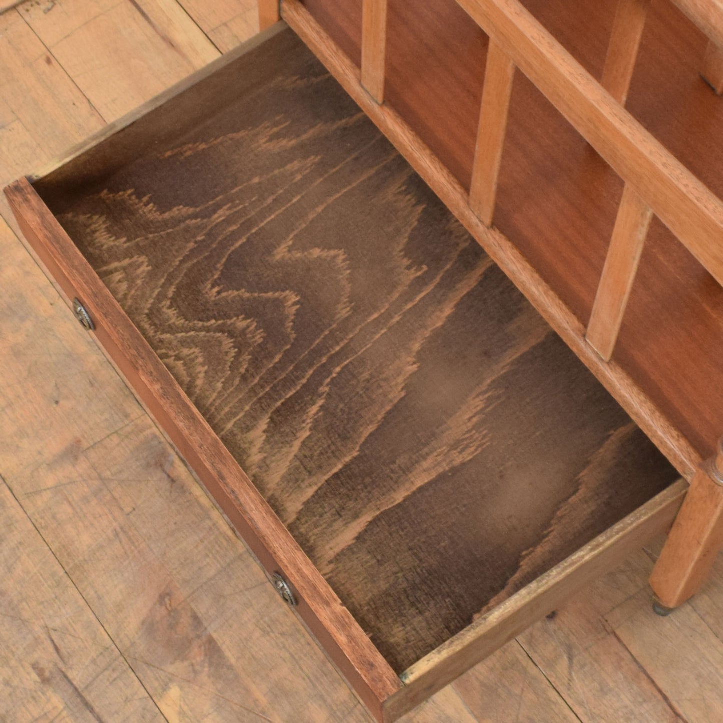 Magazine rack