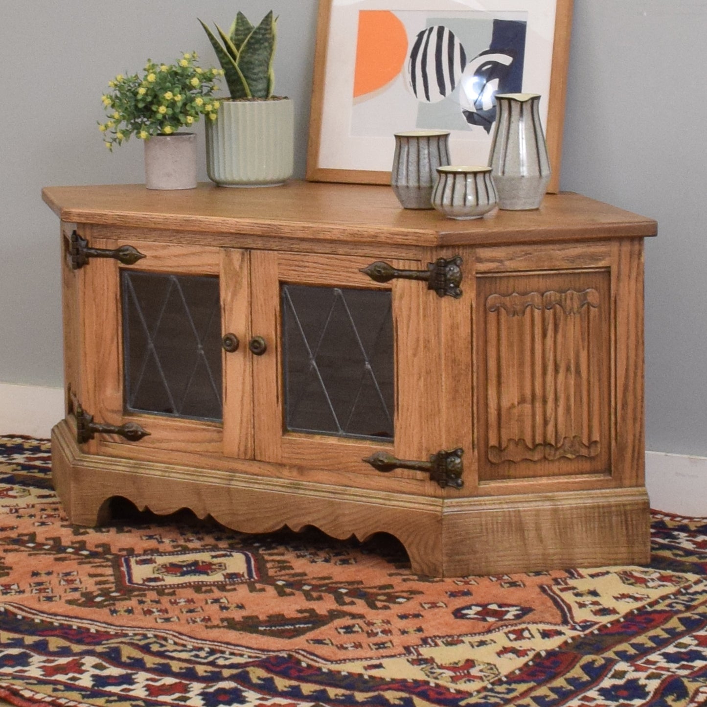 Old Charm TV Cabinet
