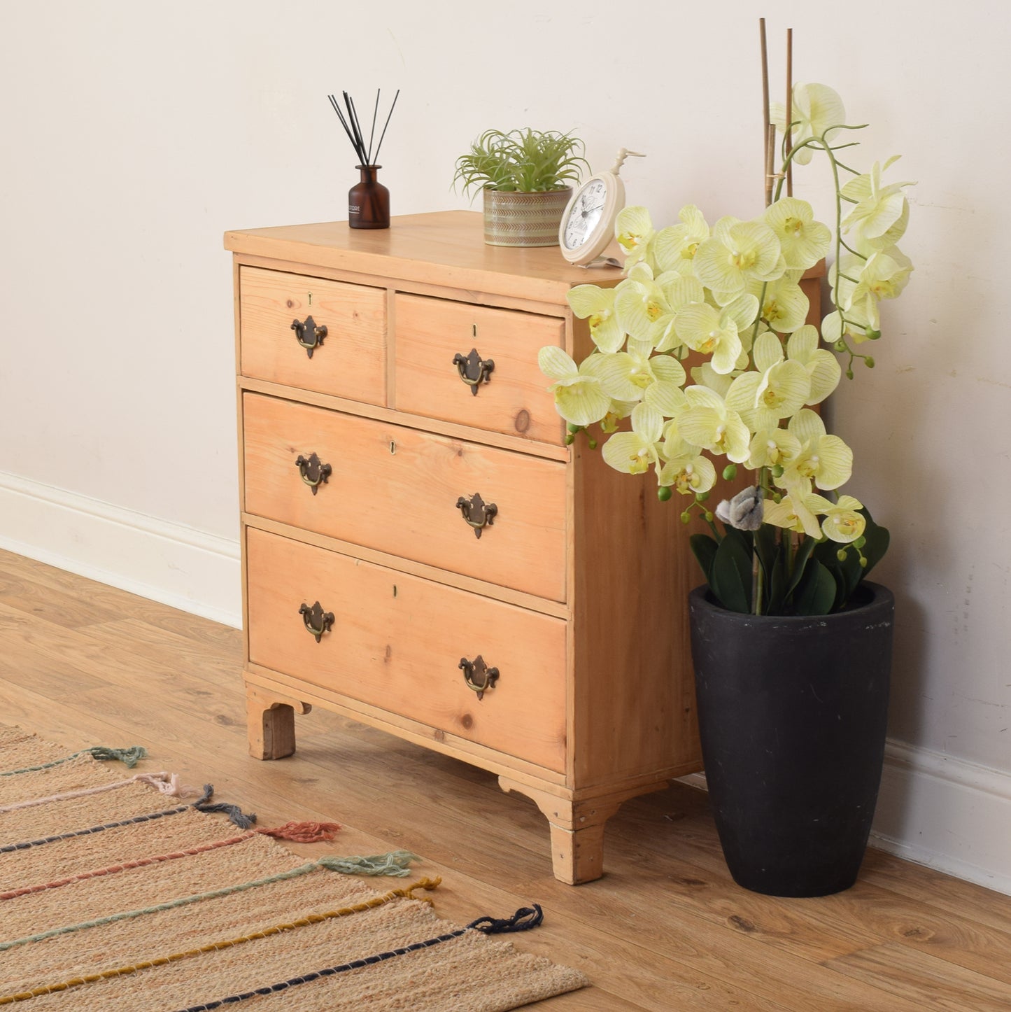 Pine Chest Of Drawers