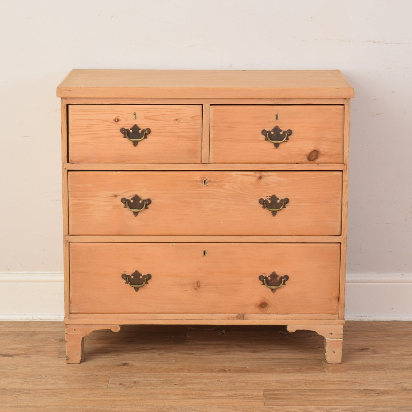 Pine Chest Of Drawers