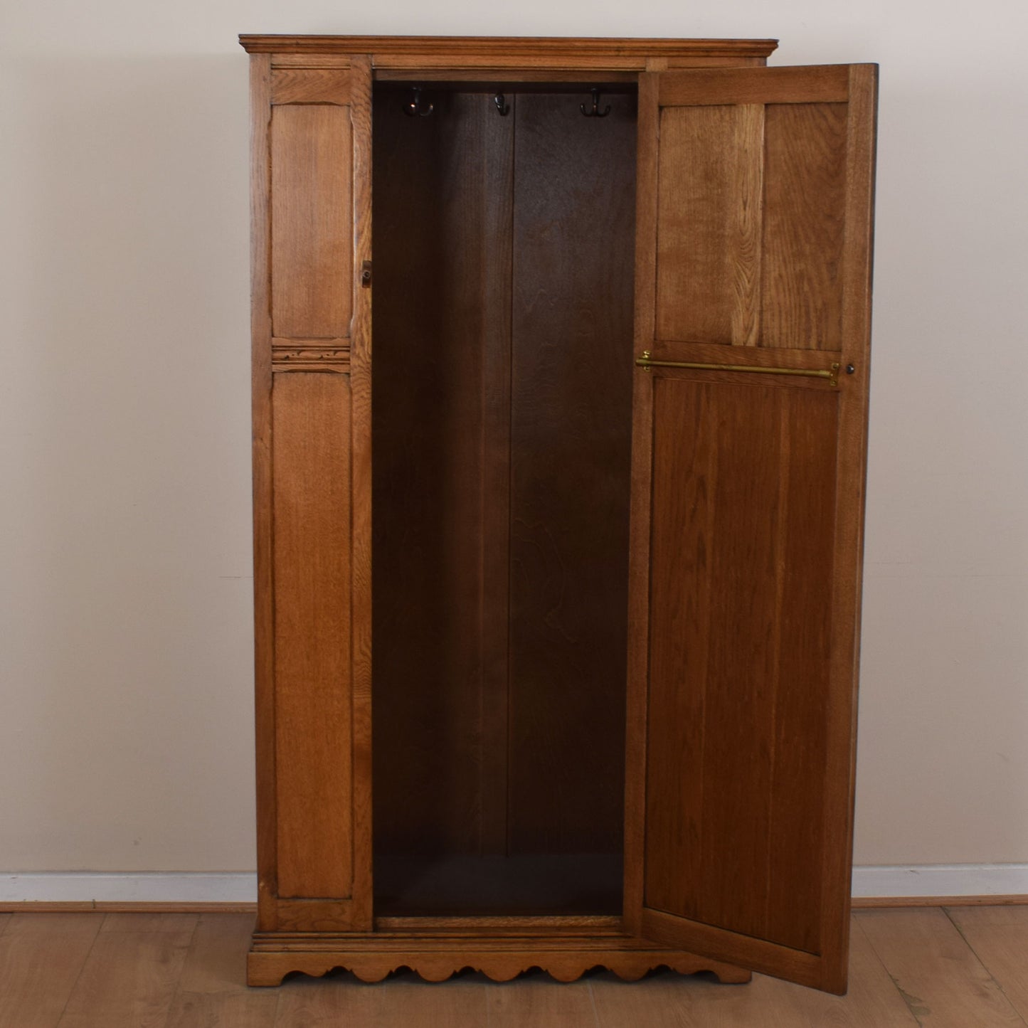 Ornate Carved Oak Hallrobe
