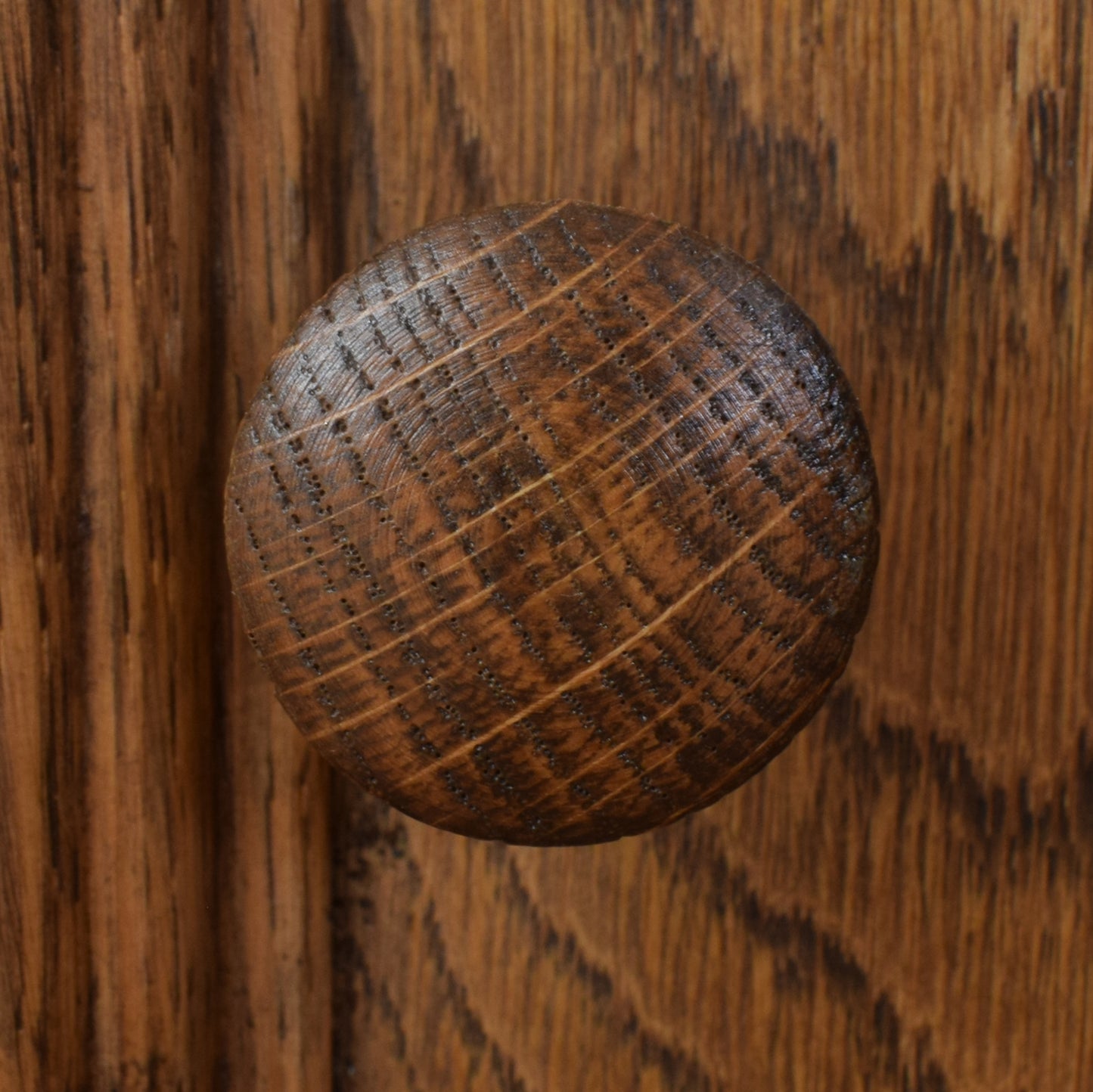 Small Oak Cabinet