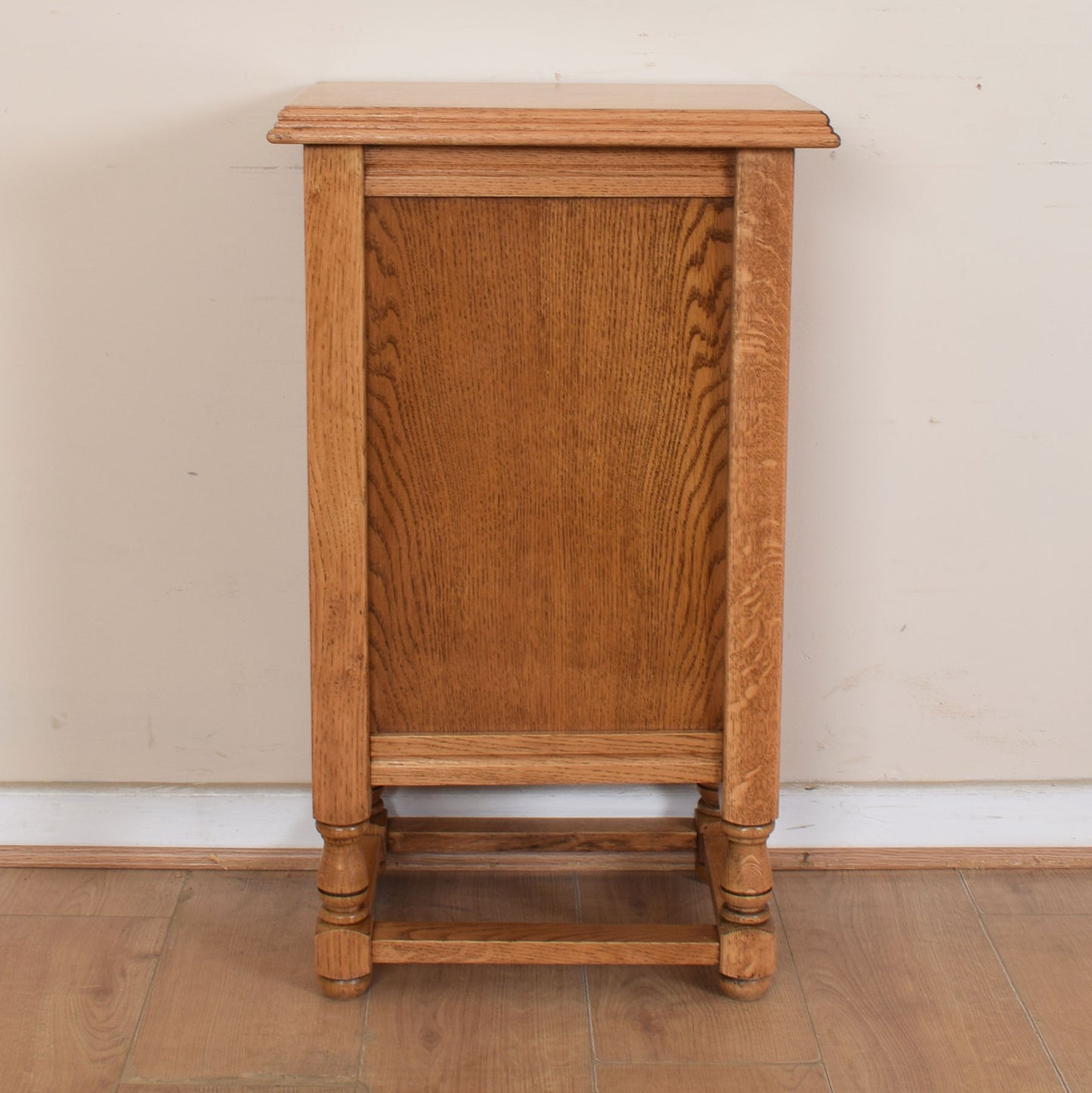 Small Oak Chest Of Drawers