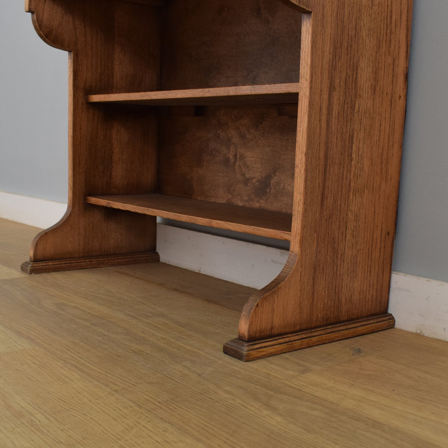 Refinished Oak Students Bureau
