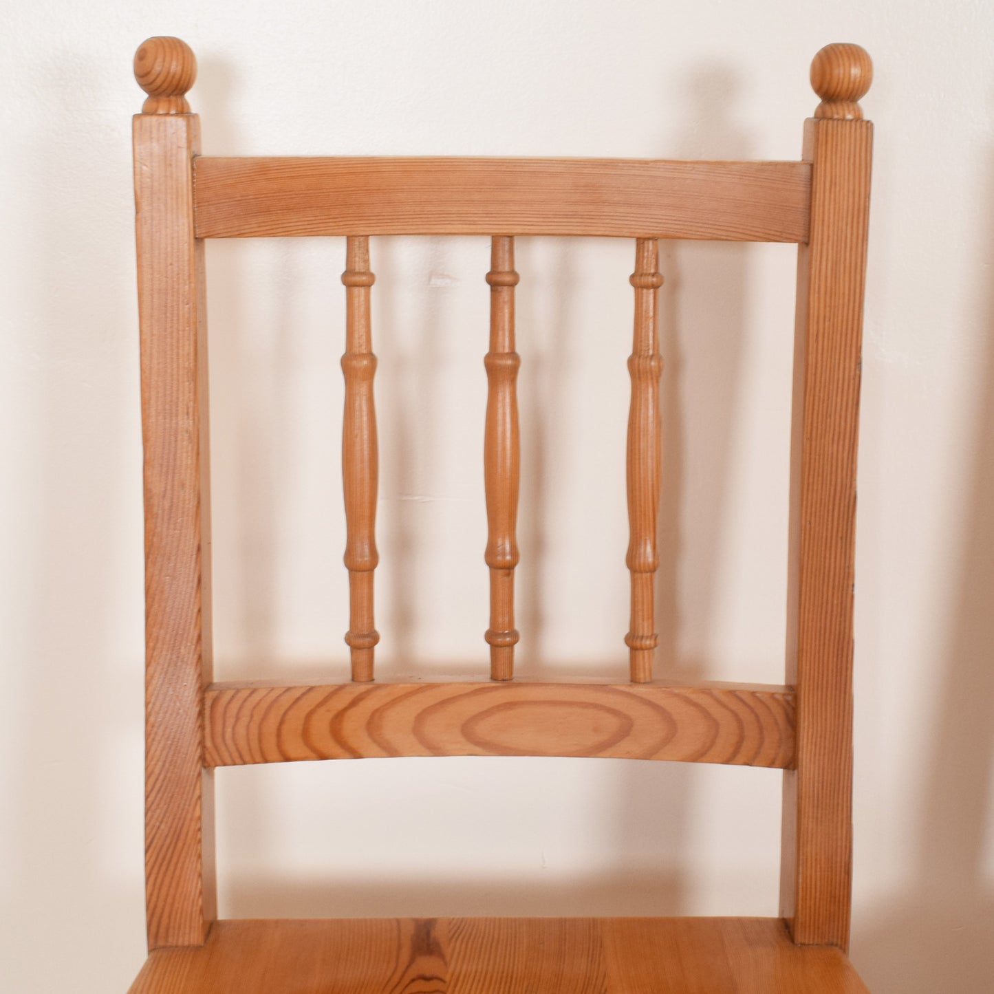 Rustic Pine Table and Four Chairs