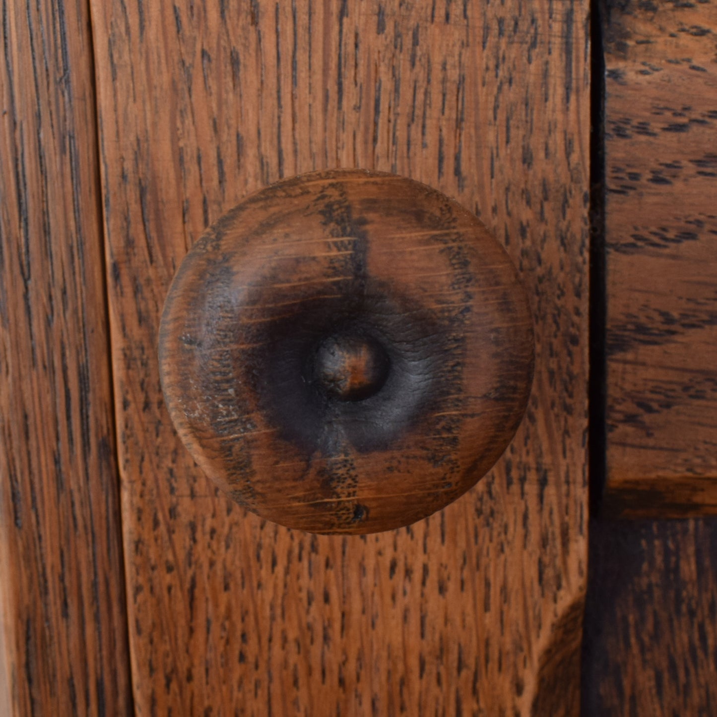 Oak Hallrobe
