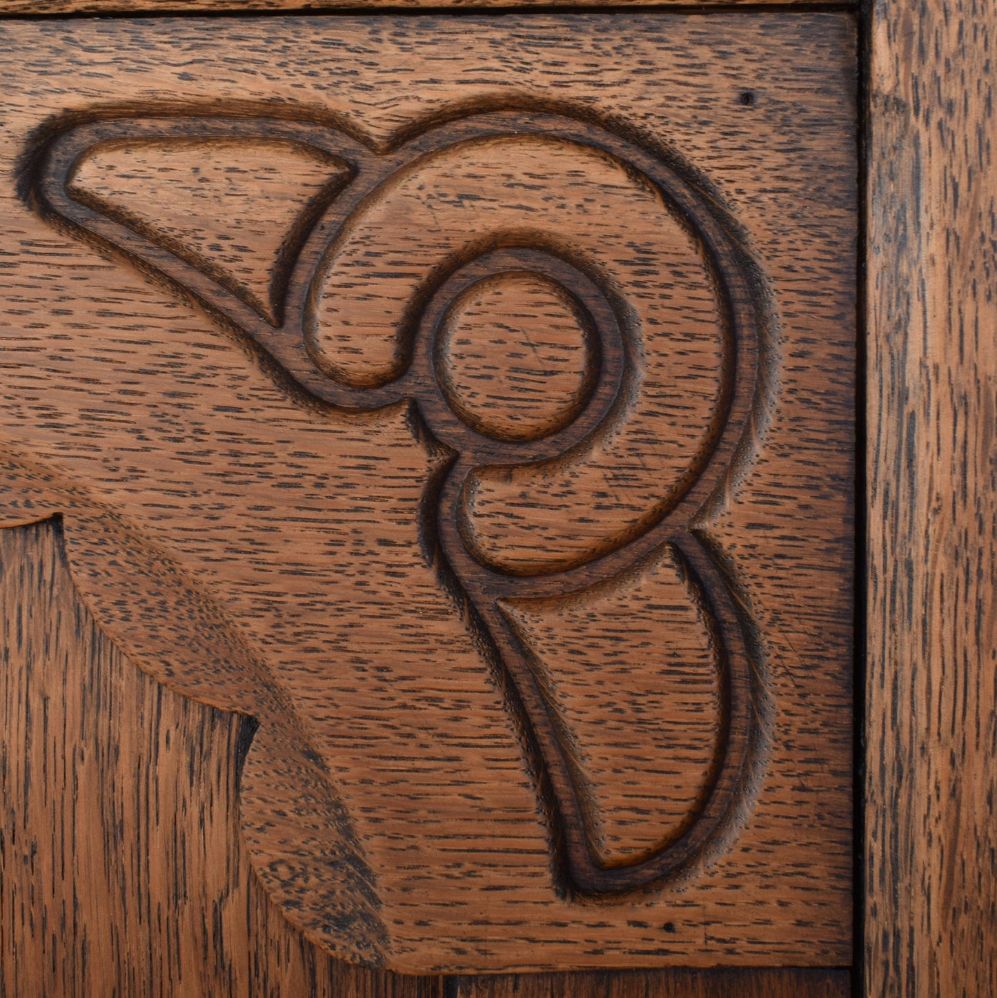 Oak Hallrobe