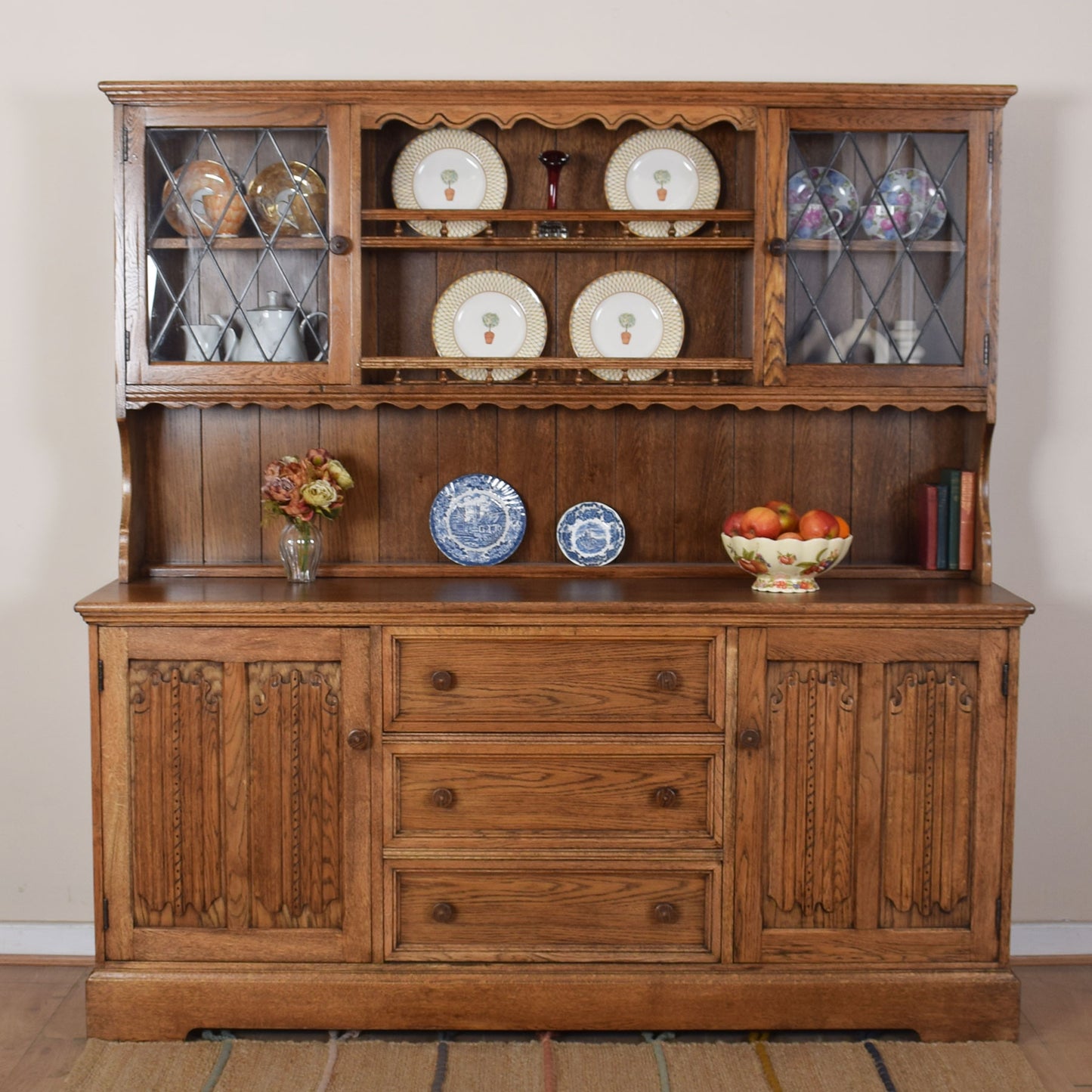 Large Oak Windowed Dresser