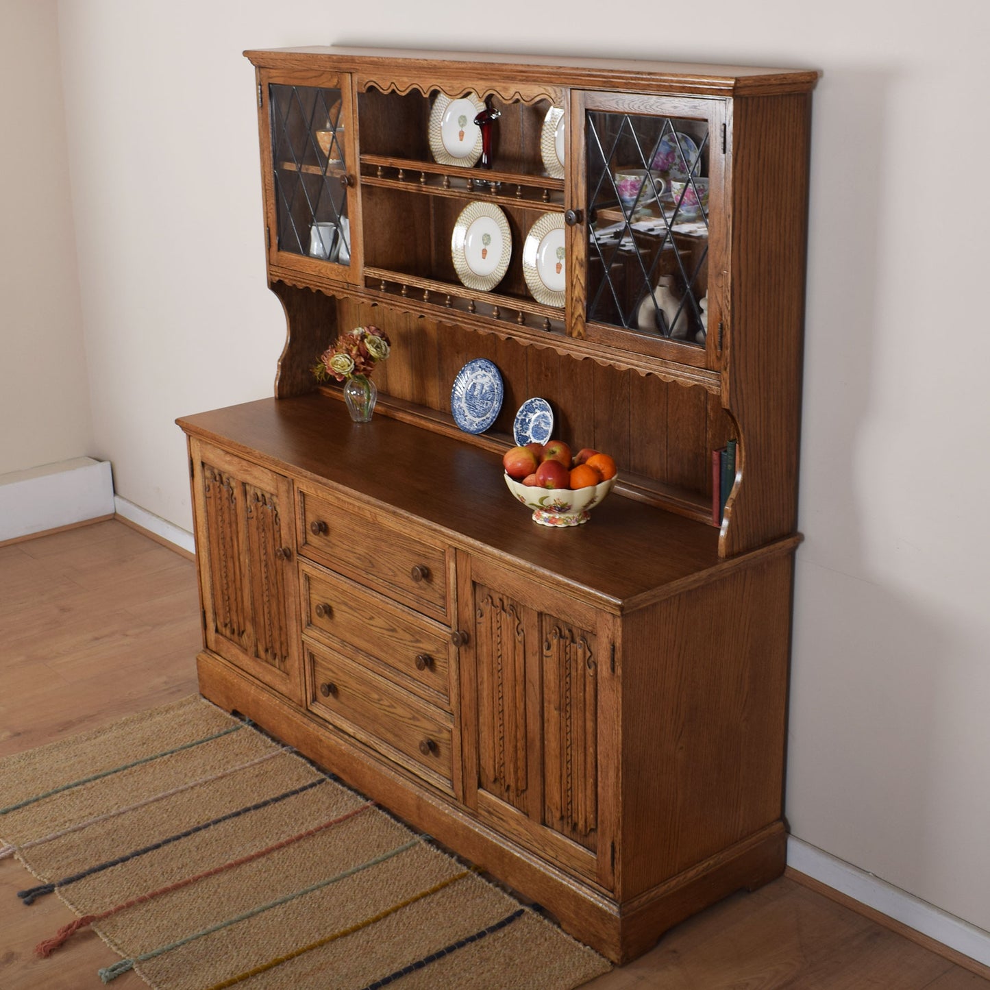 Large Oak Windowed Dresser
