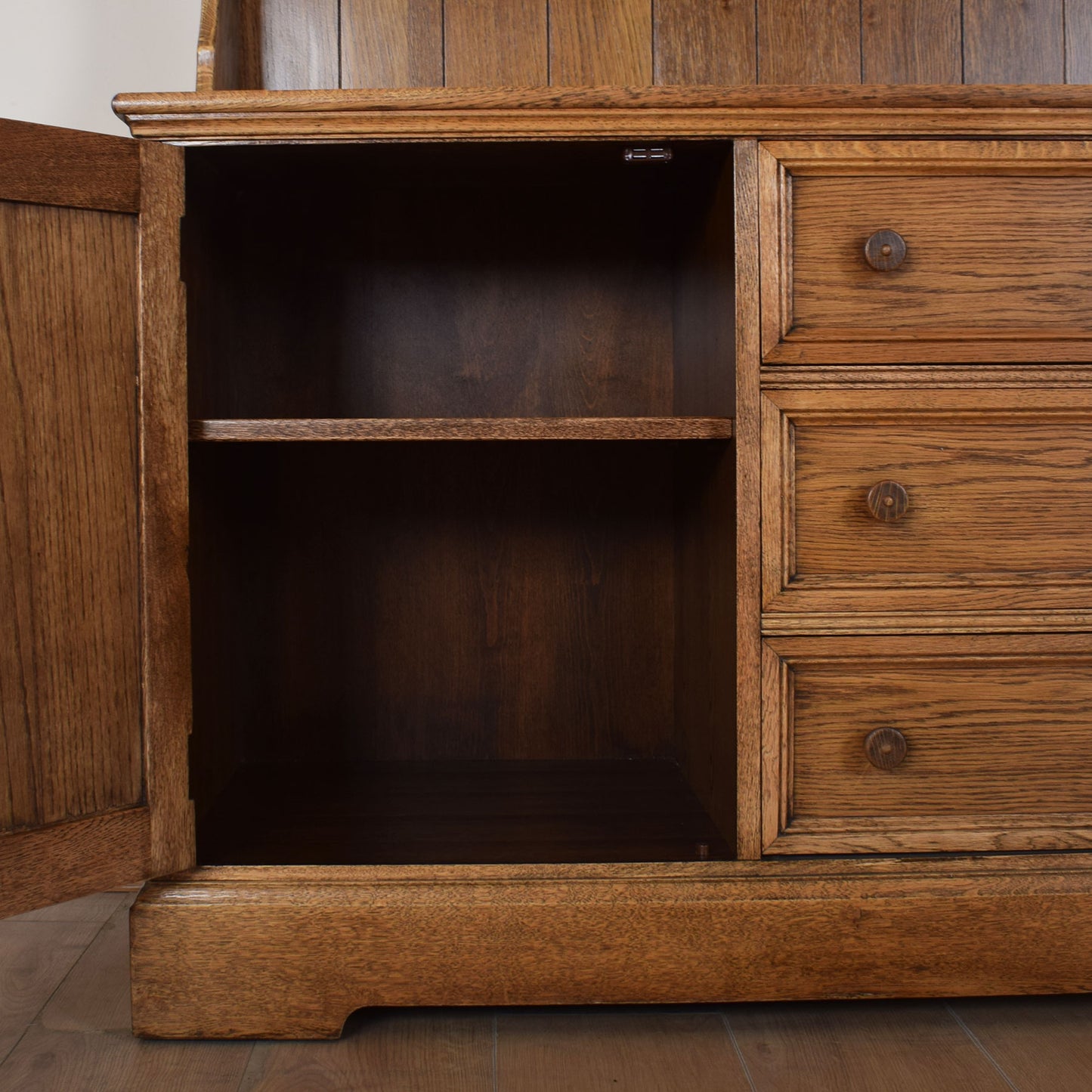 Large Oak Windowed Dresser