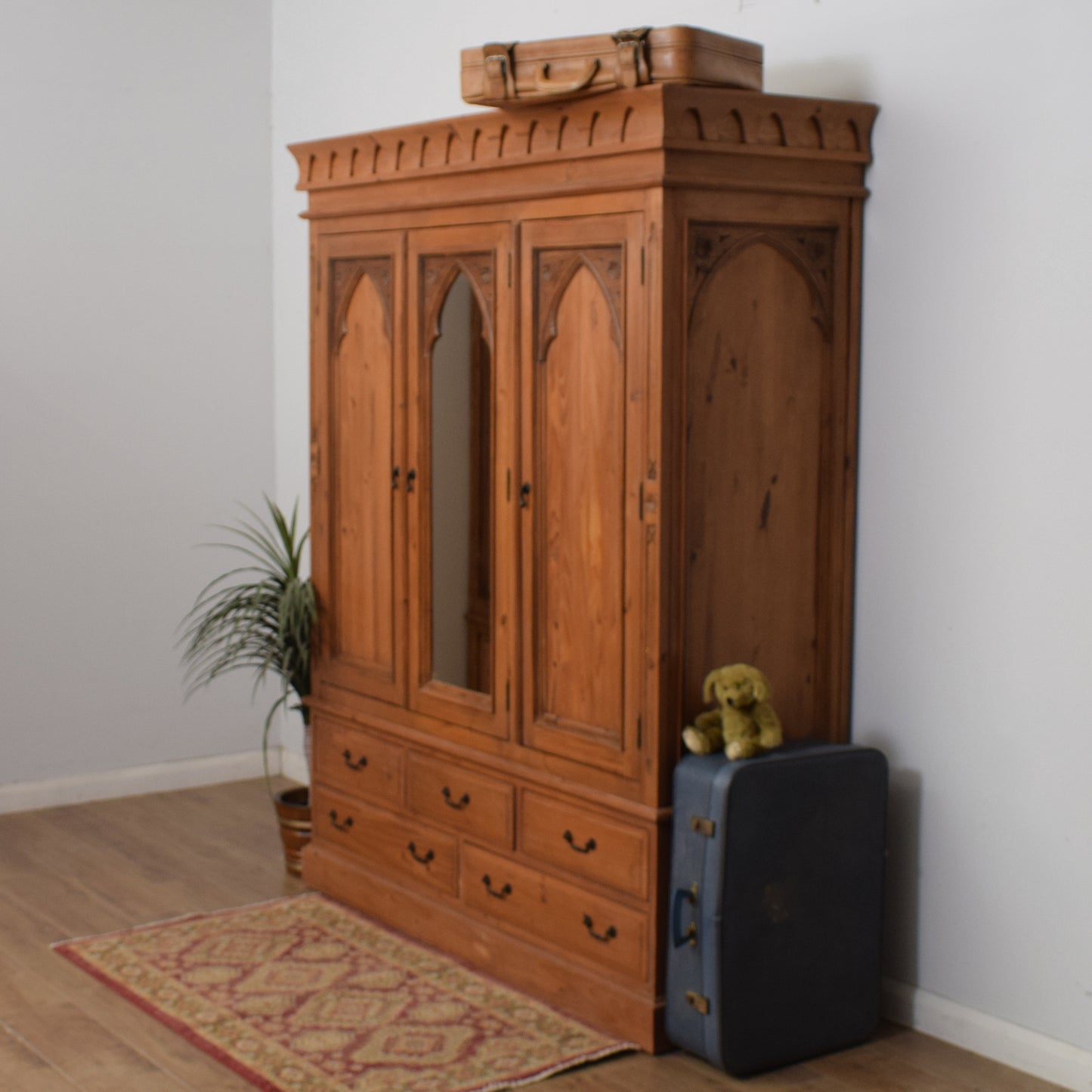 Pine Triple Wardrobe