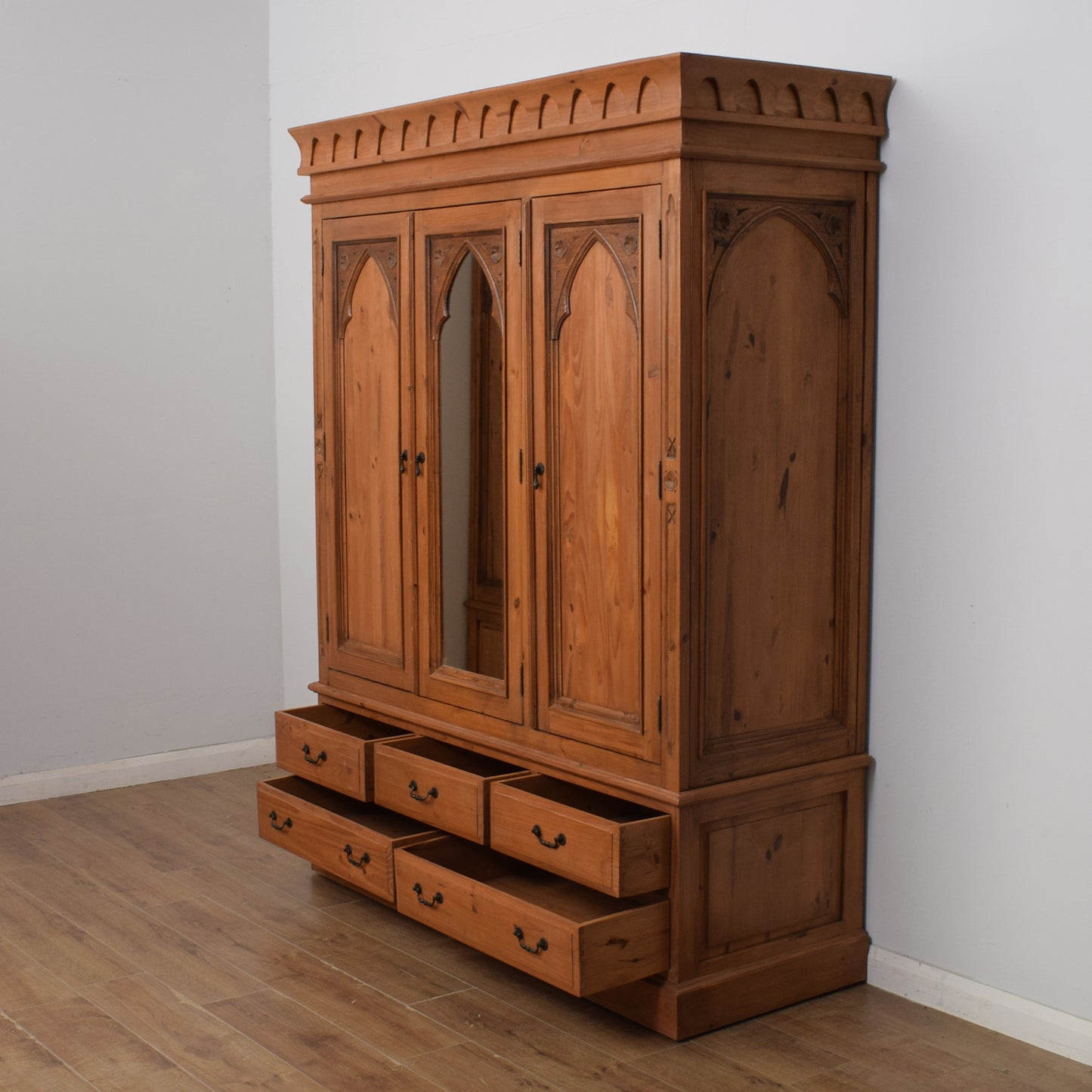 Pine Triple Wardrobe