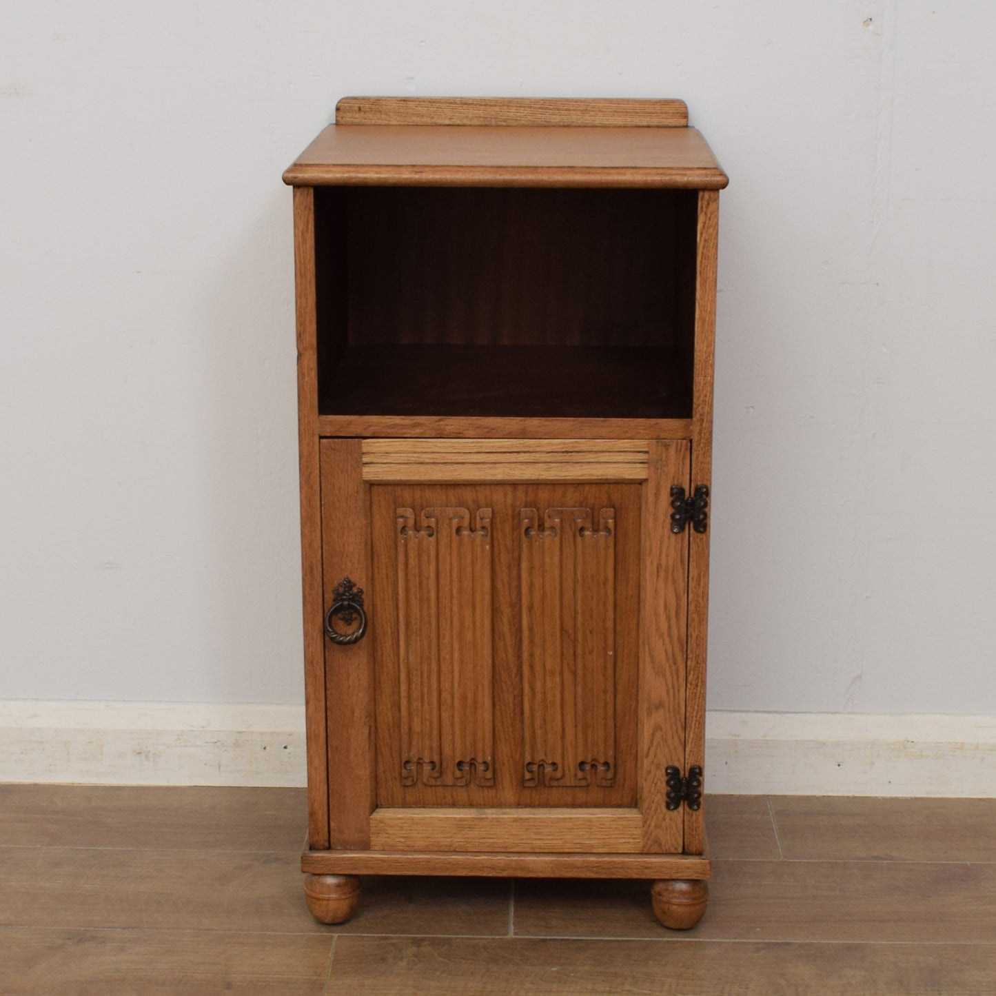 Oak Linenfold Bedside