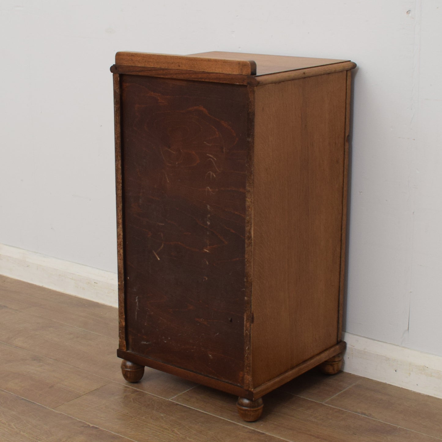 Oak Linenfold Bedside