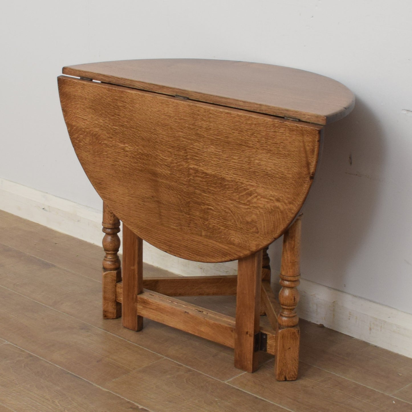 Old Charm Small Console Table