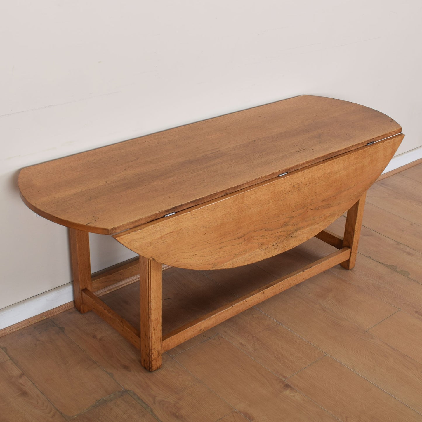 Oak Dropleaf Coffee Table
