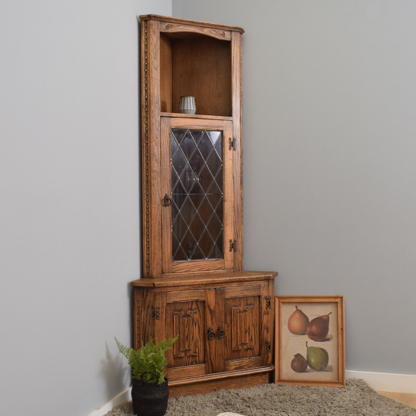 Jaycee Oak Corner Unit