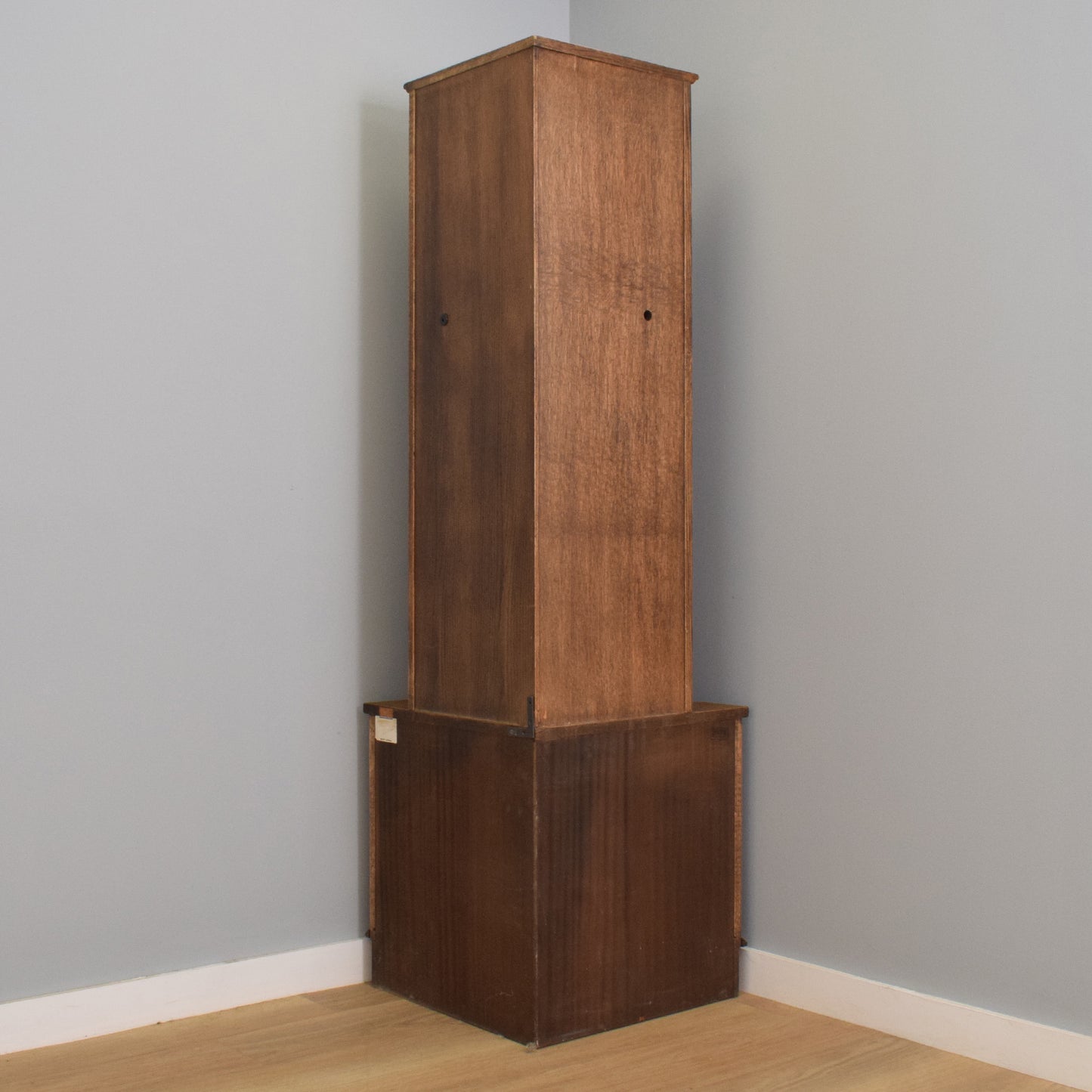 Jaycee Oak Corner Unit