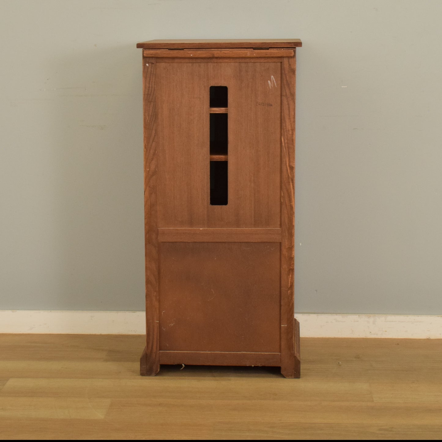 'Old Charm' HiFi Media Cabinet