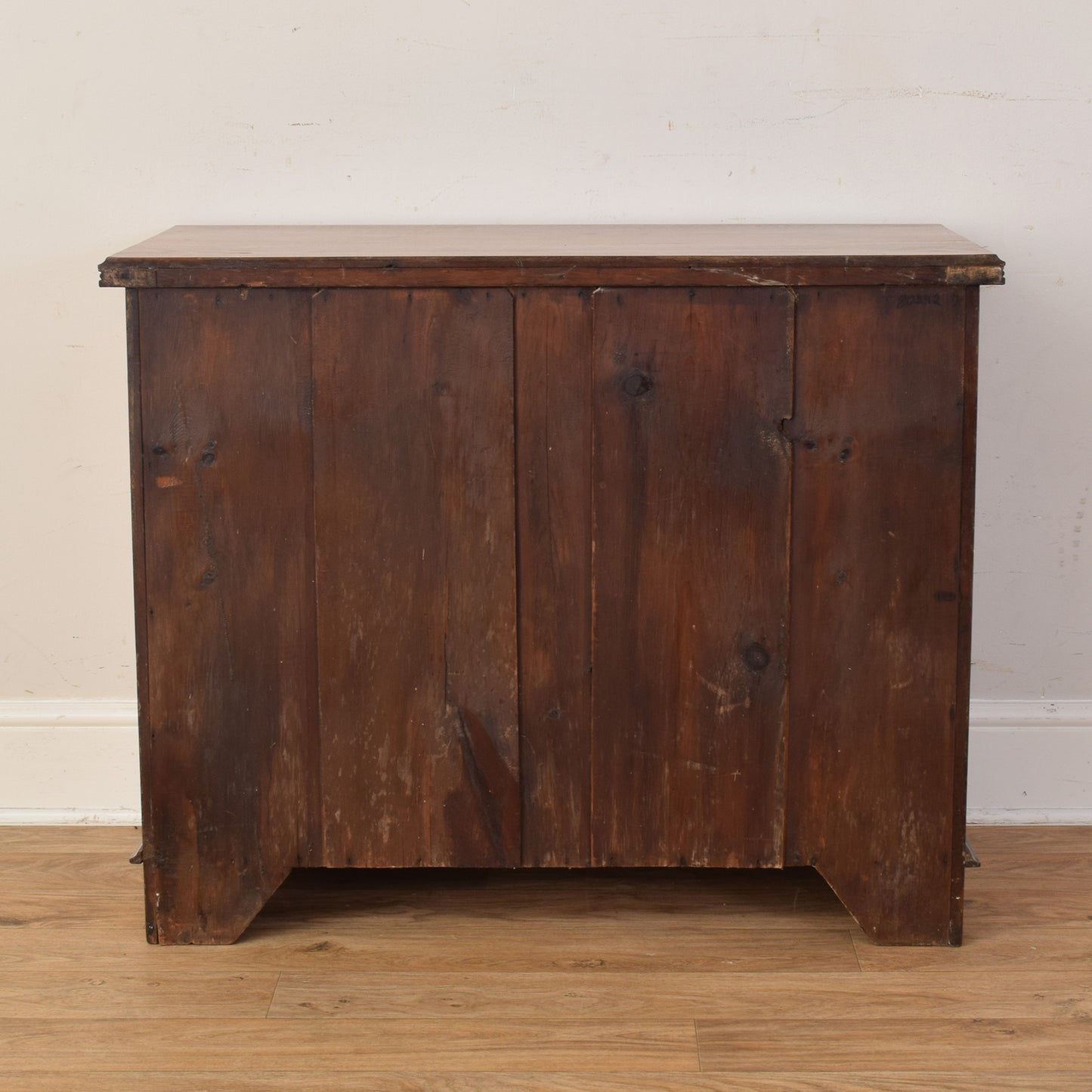 Mahogany Chest Of Drawers