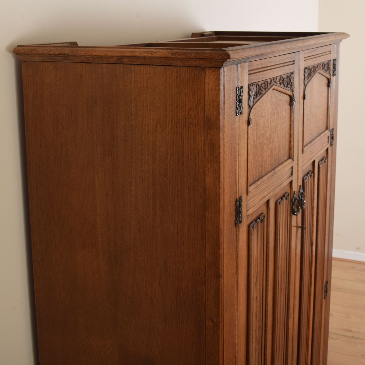 Large Oak Double Wardrobe