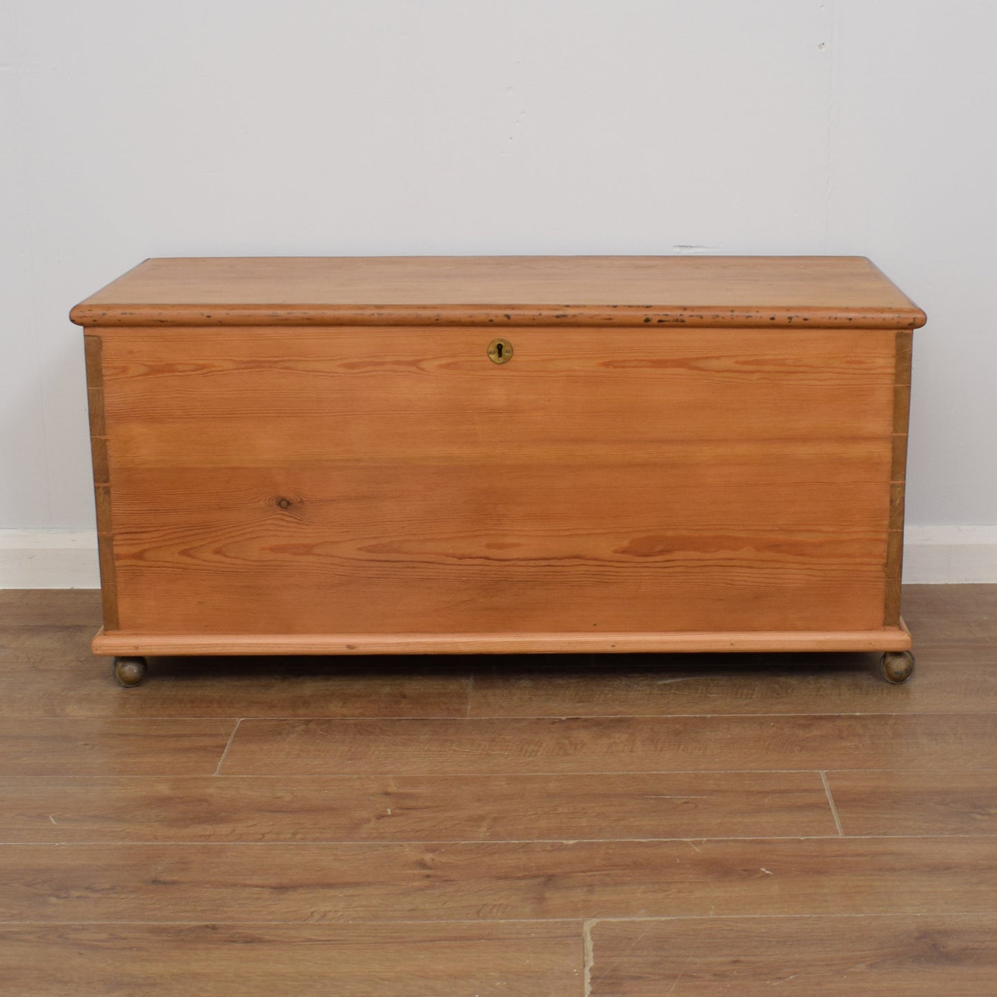 Vintage Pine Box
