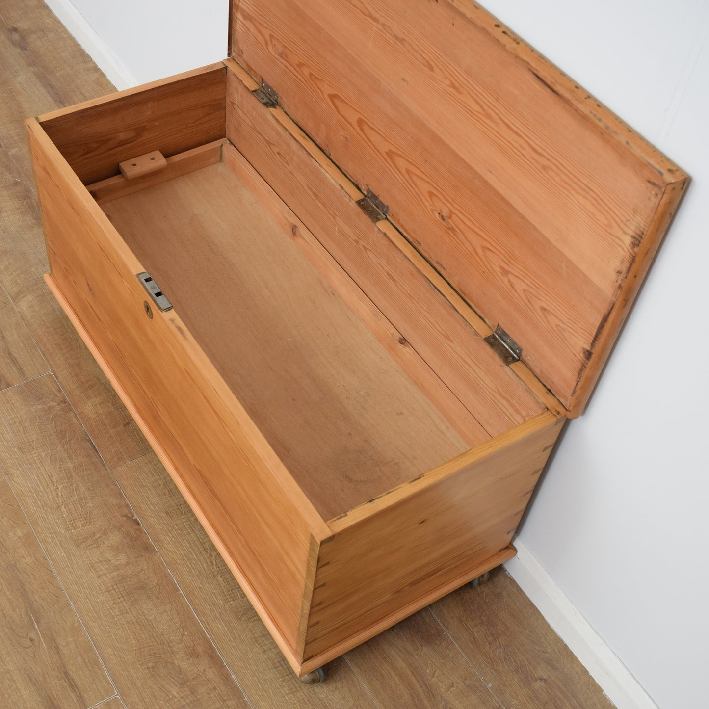 Vintage Pine Box